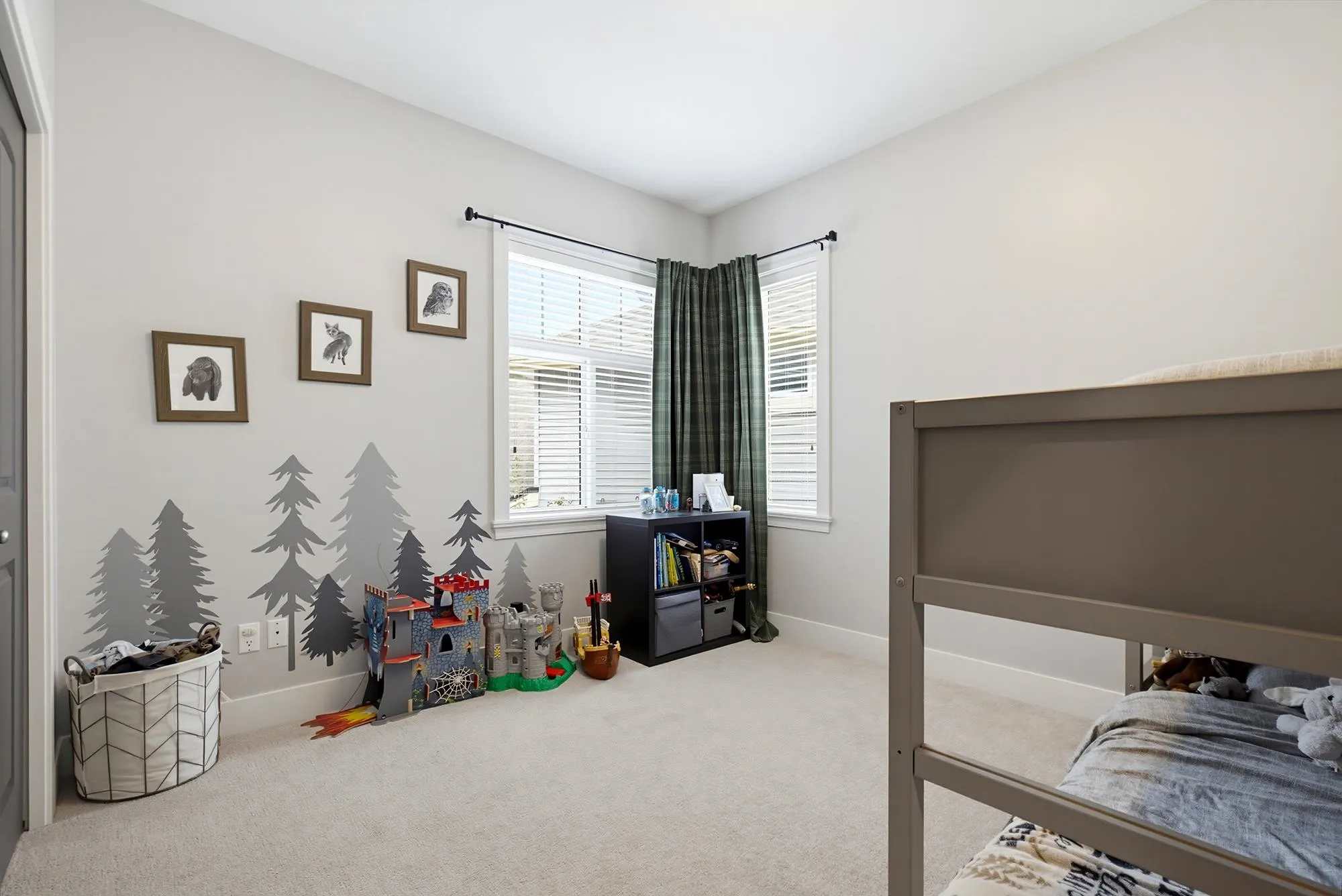 8708 Parker Court