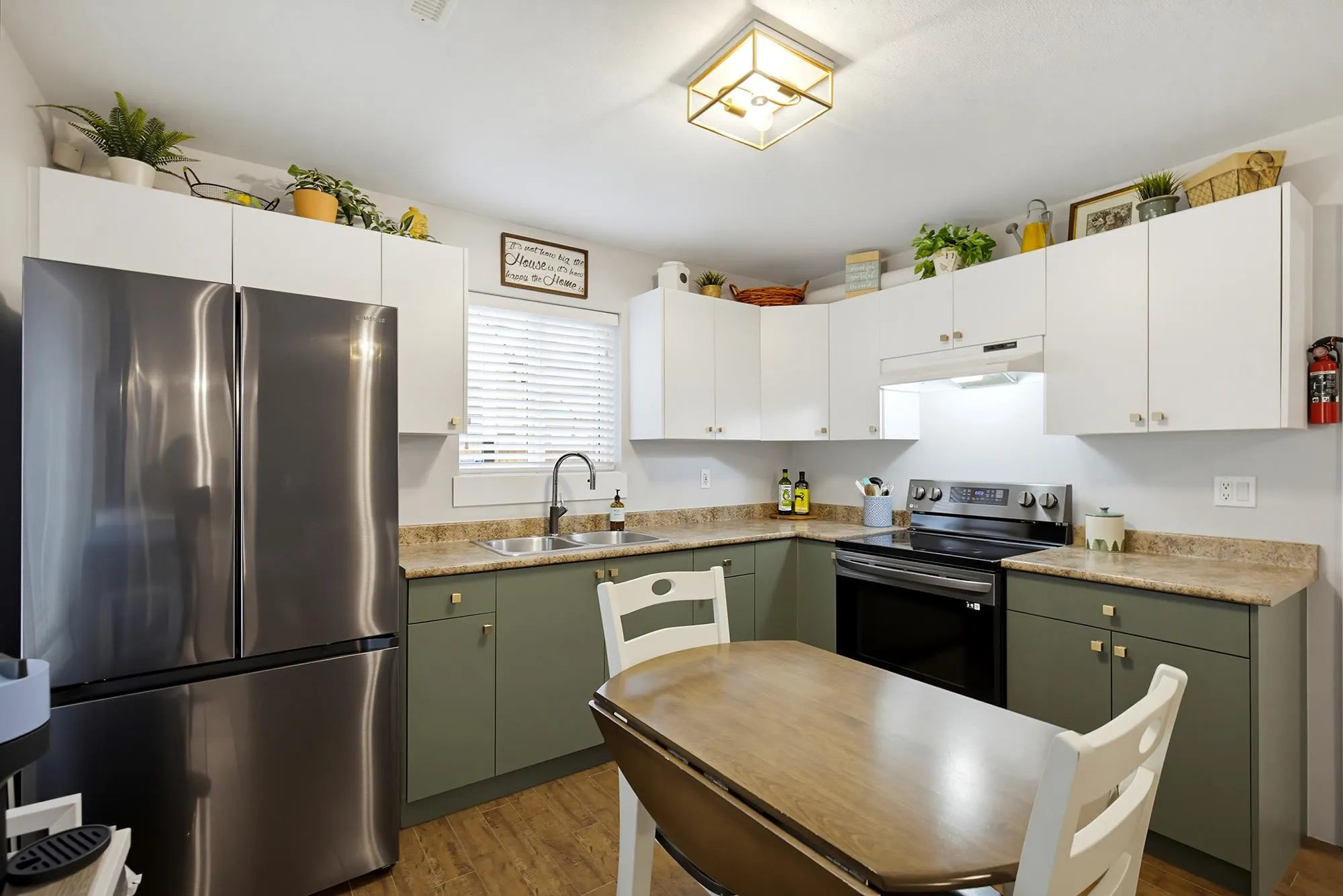 8708 Parker Court