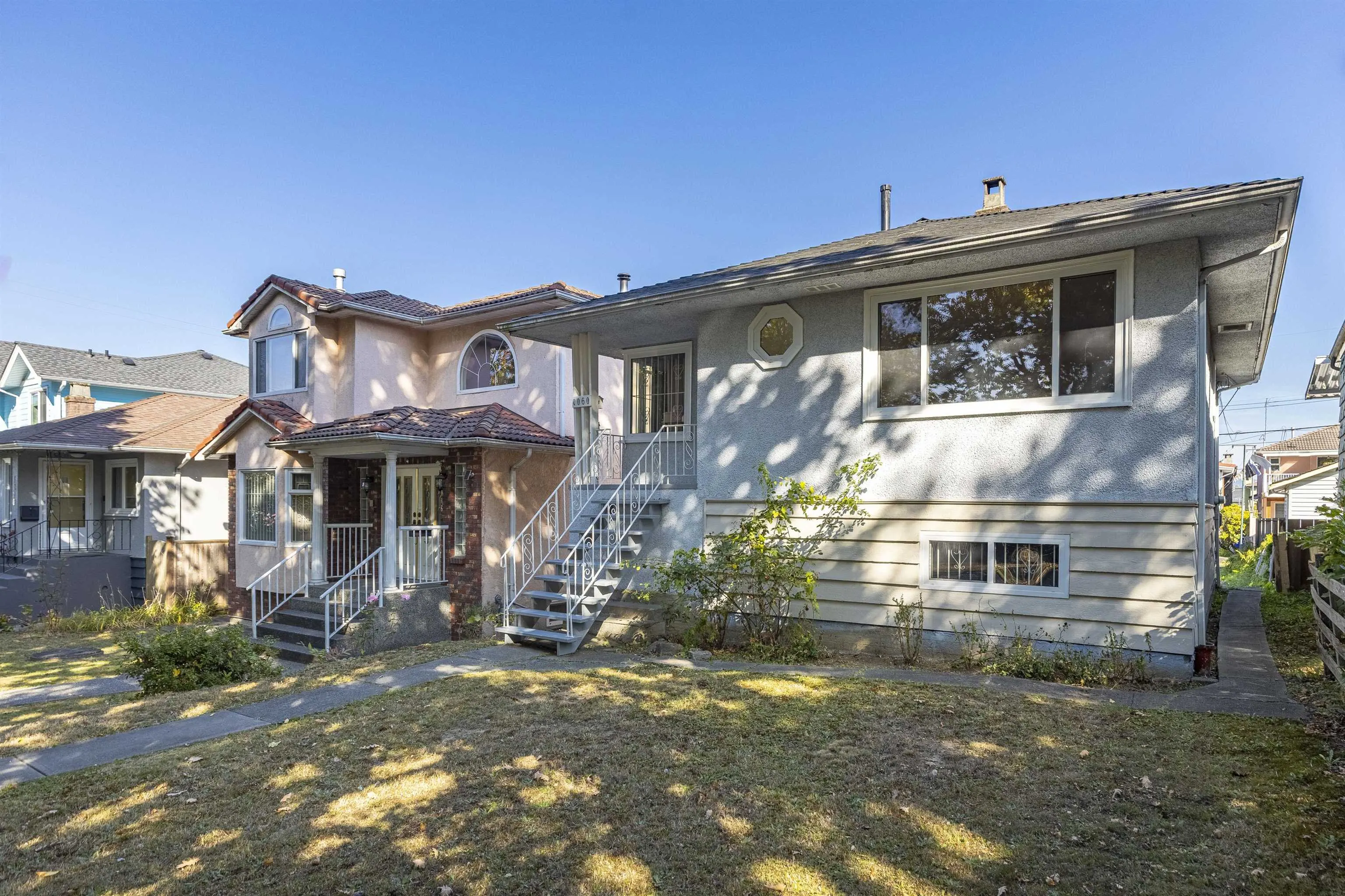 1060 Kelowna Street