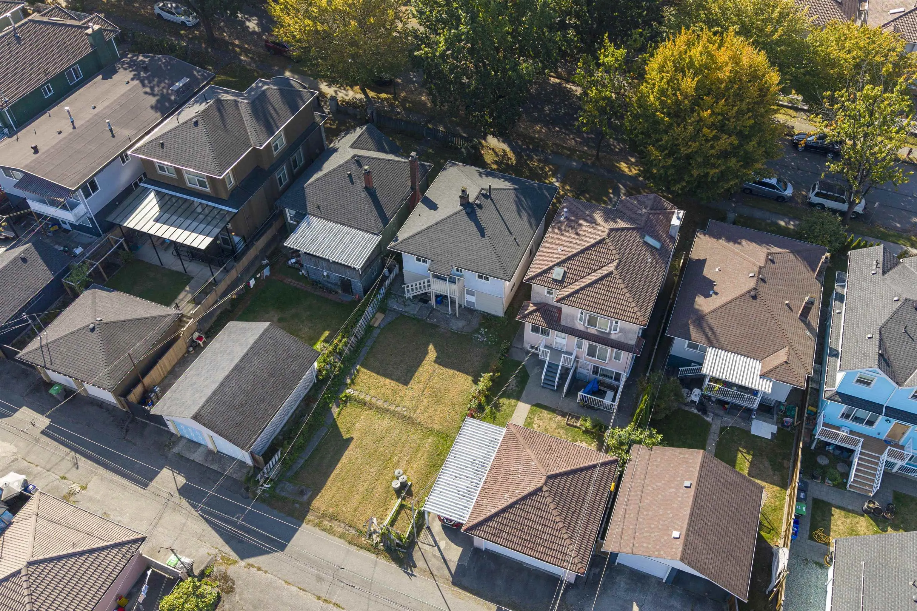1060 Kelowna Street