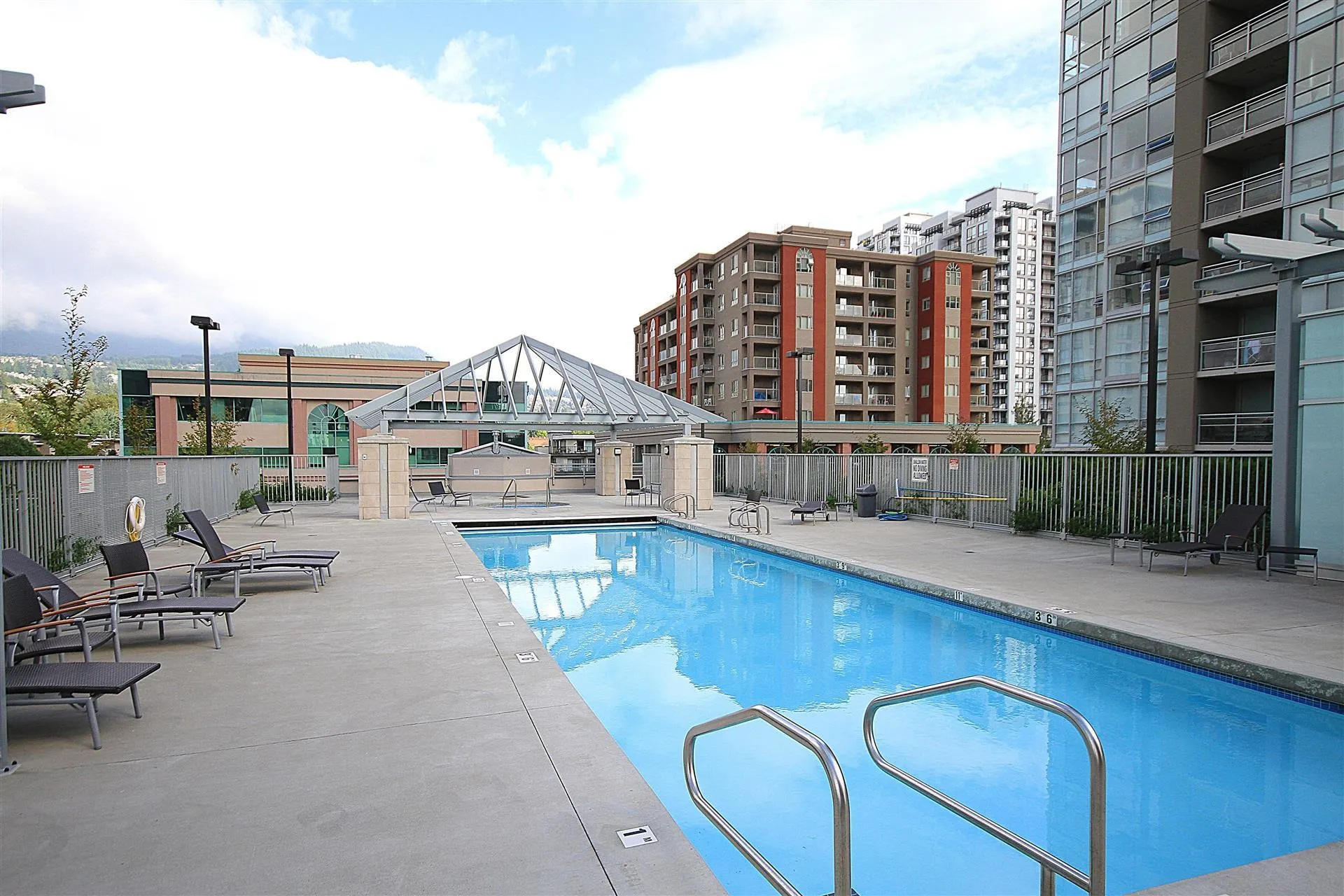 2975 Atlantic Avenue #2301