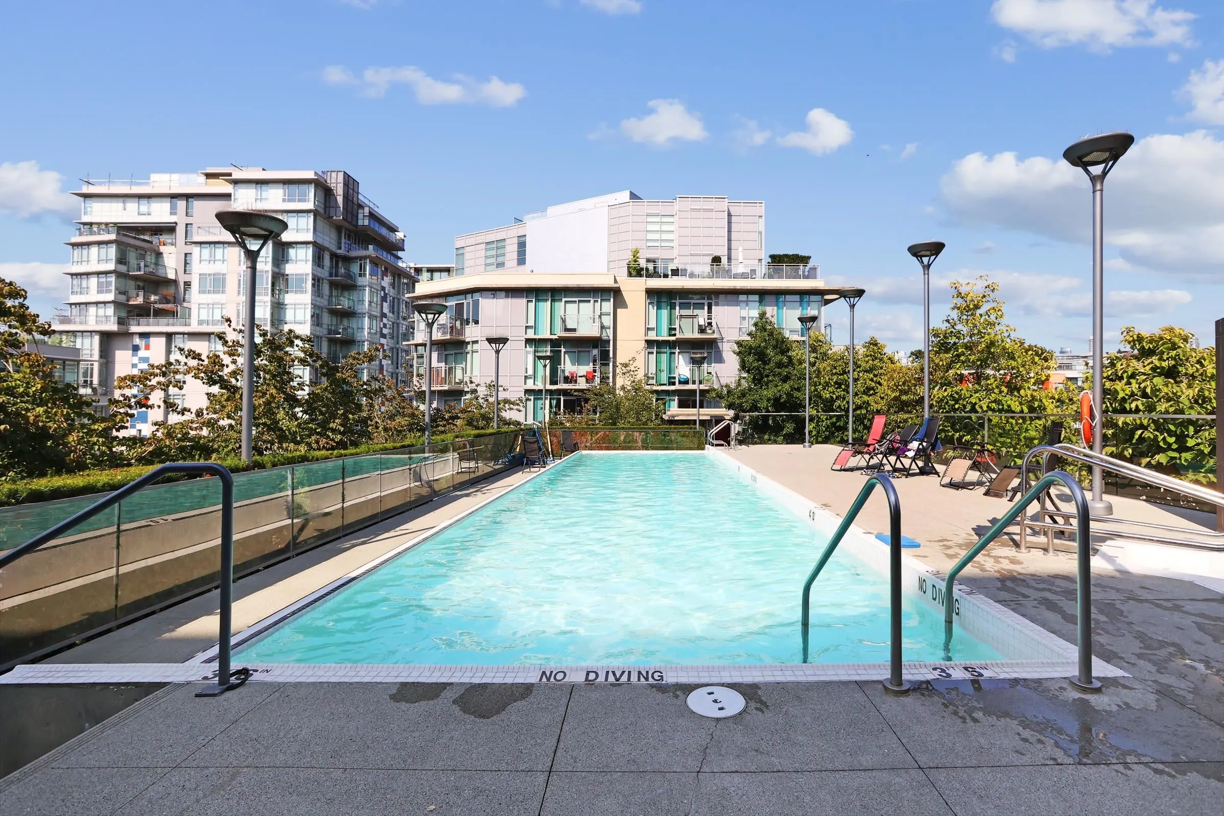 38 W 1st Avenue #1011