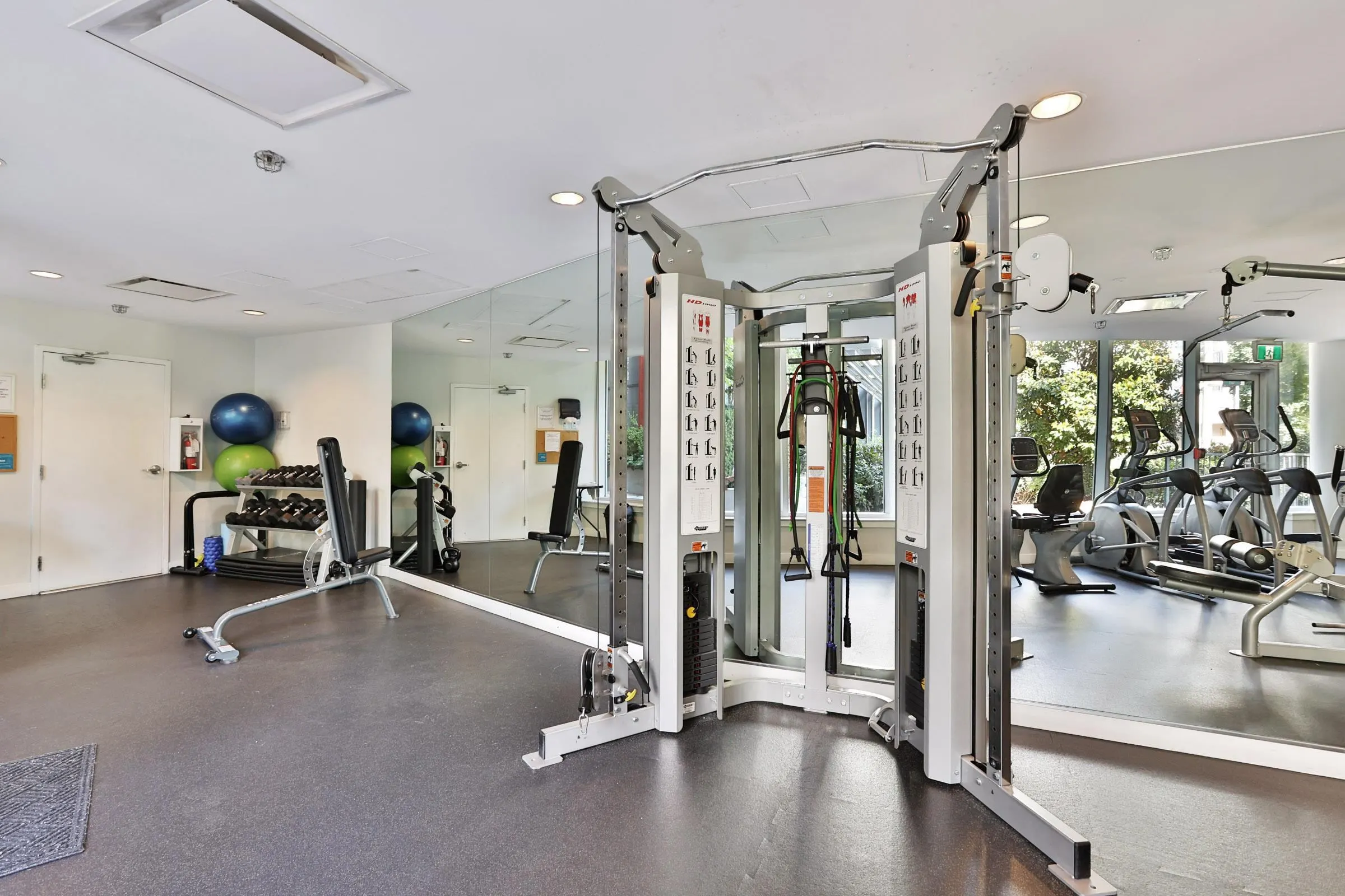 38 W 1st Avenue #1011