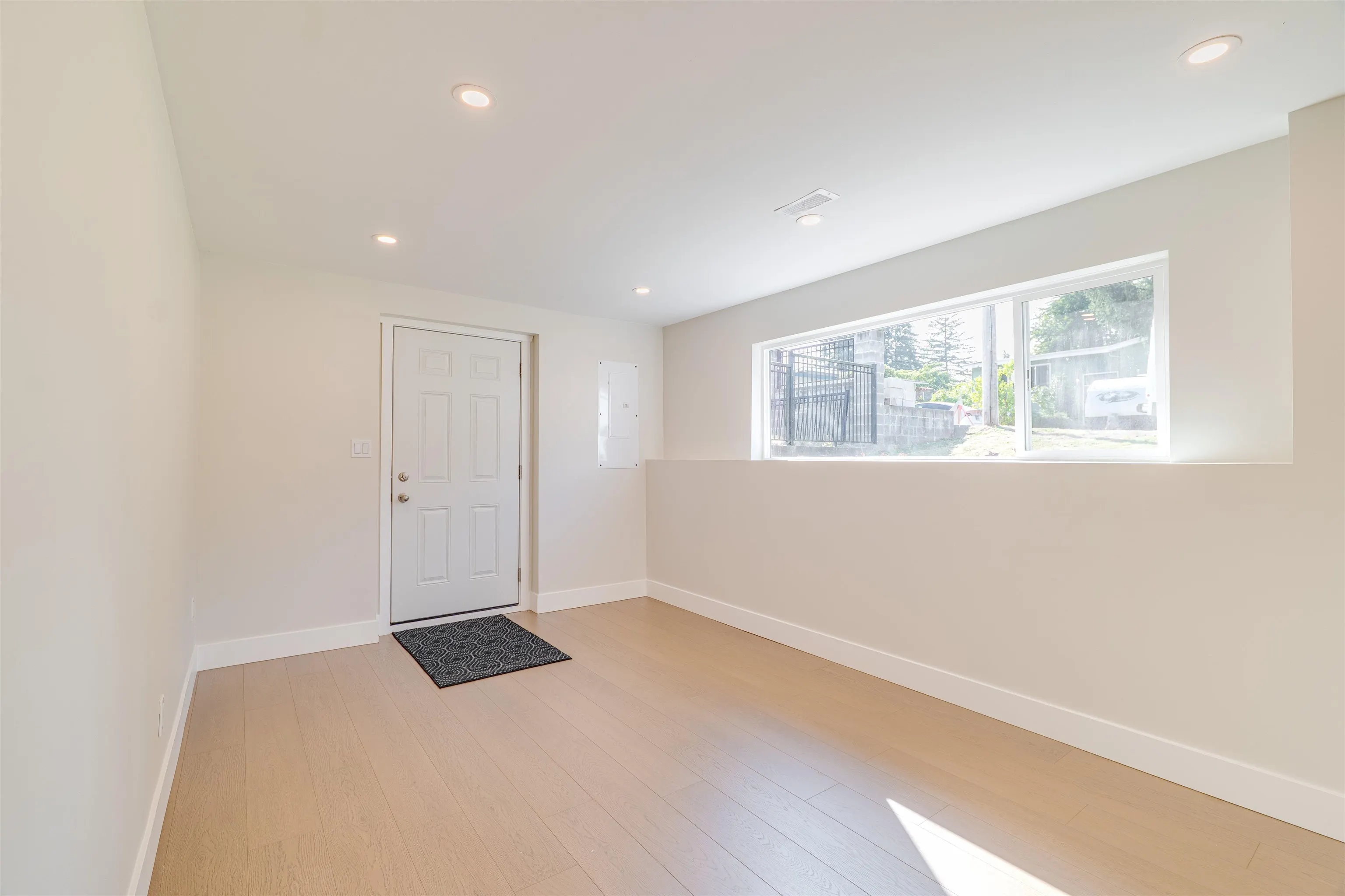 7820 Falcon Crescent