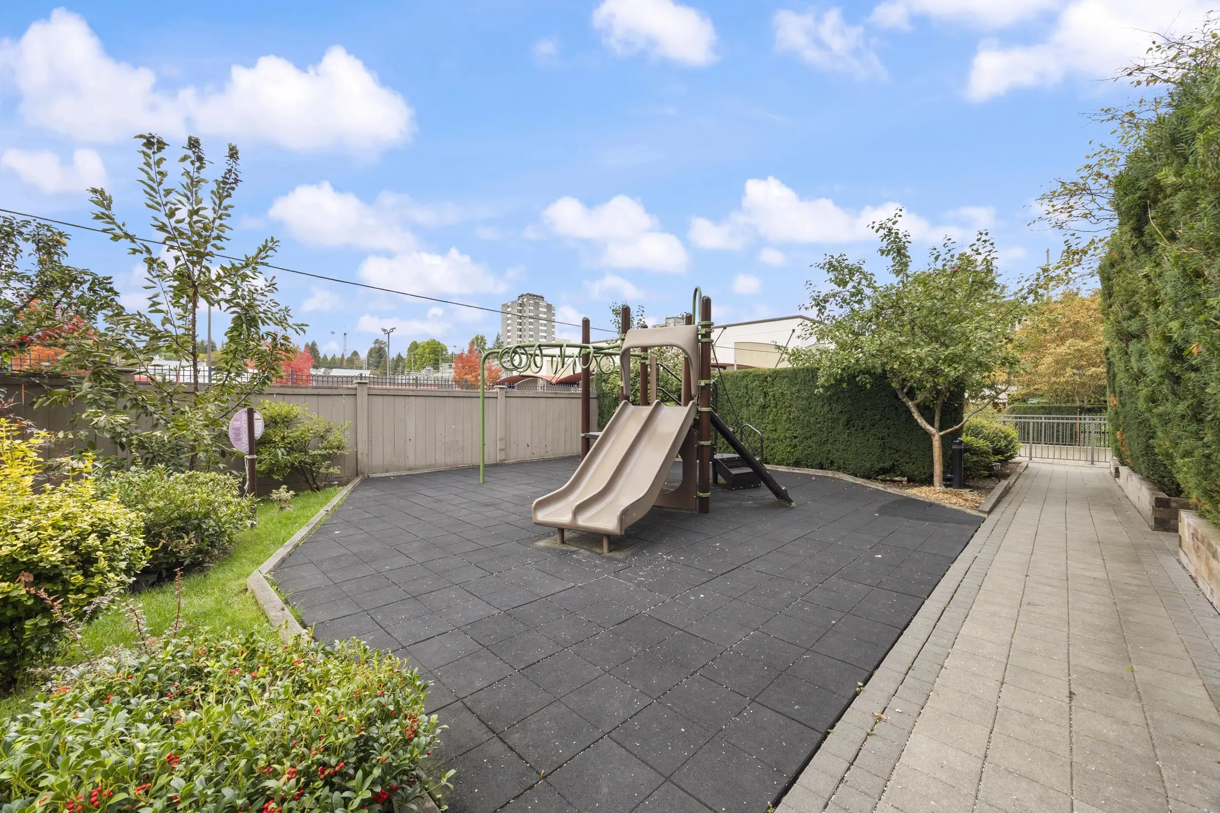 85 Eighth Avenue #319