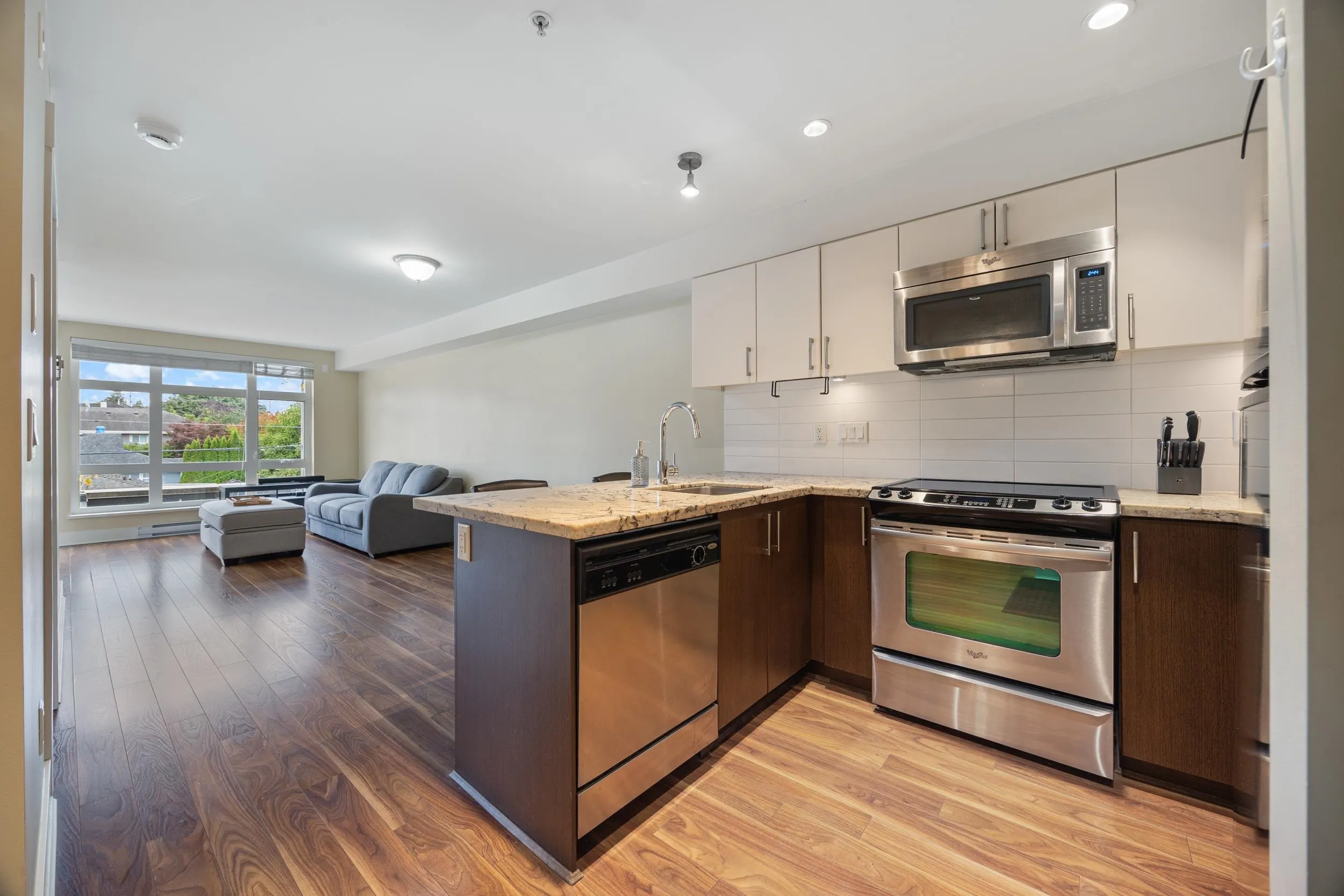 85 Eighth Avenue #319