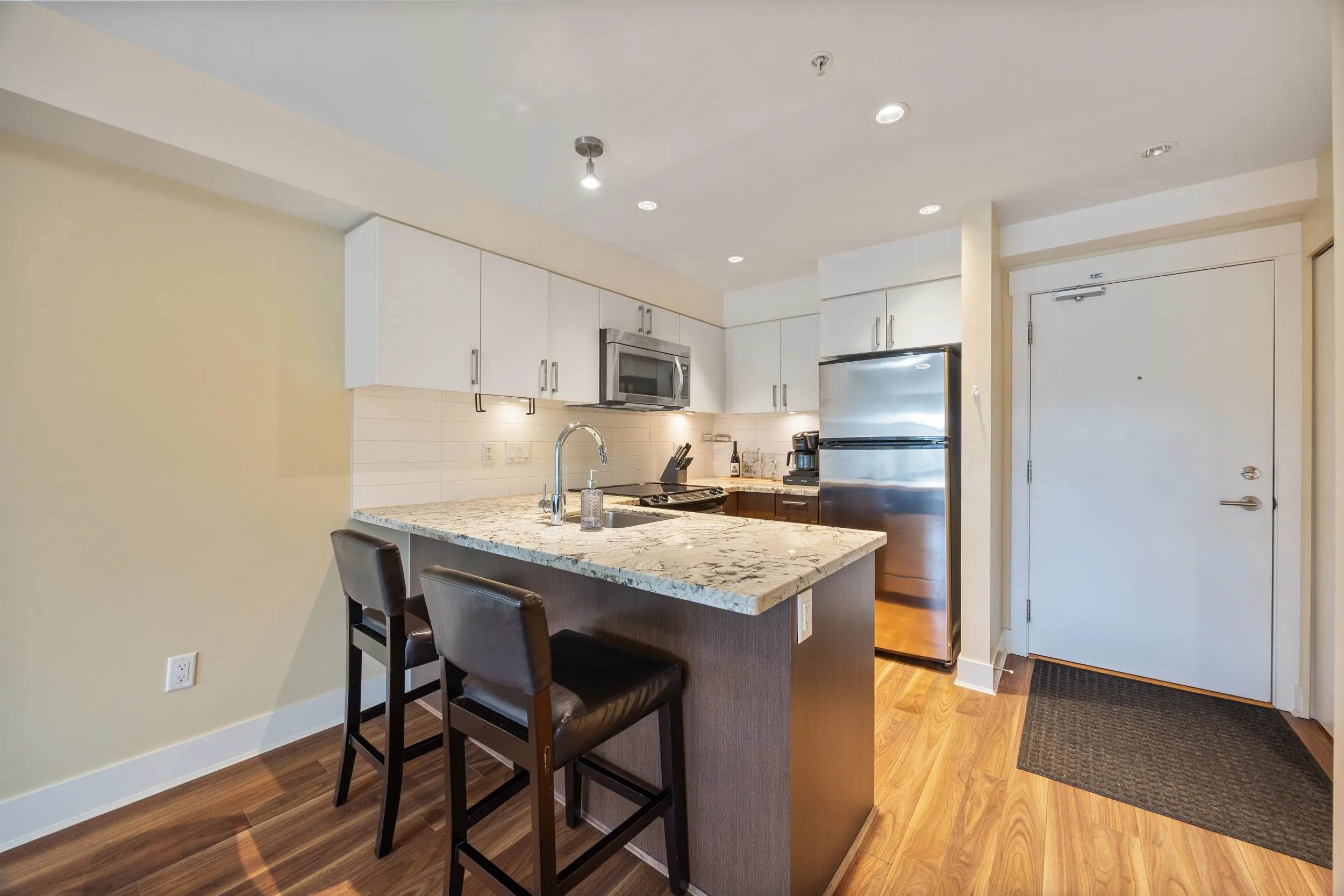 85 Eighth Avenue #319