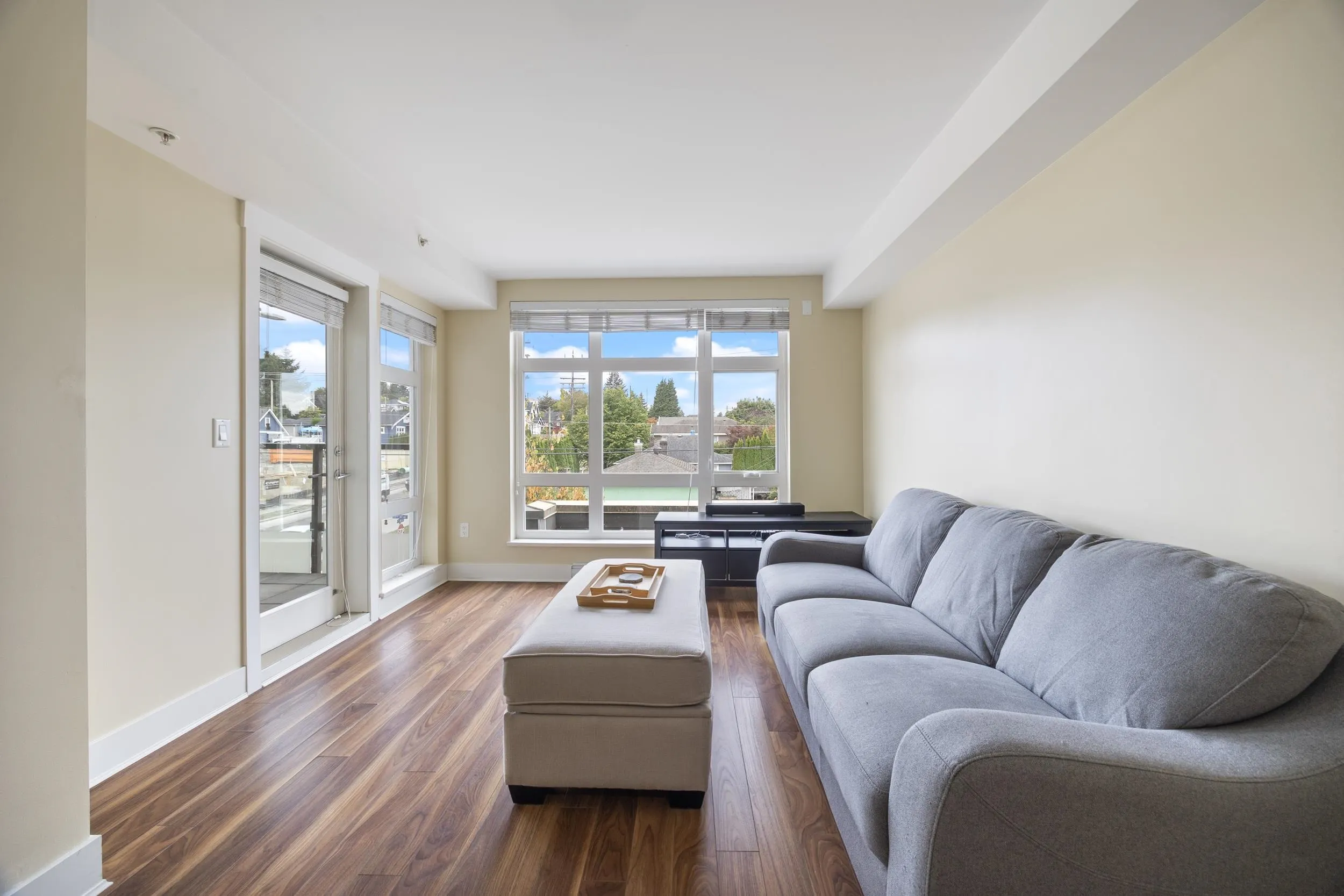 85 Eighth Avenue #319