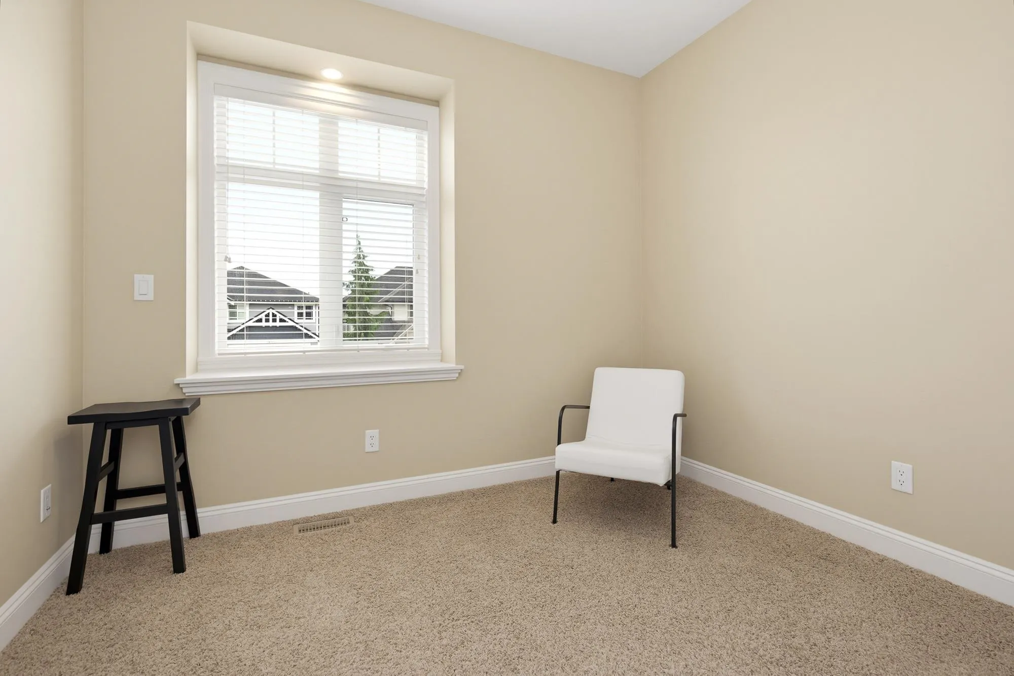 34493 Marcliffe Place