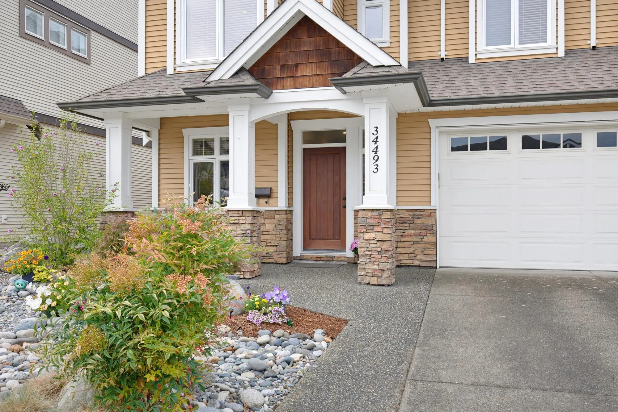 34493 Marcliffe Place
