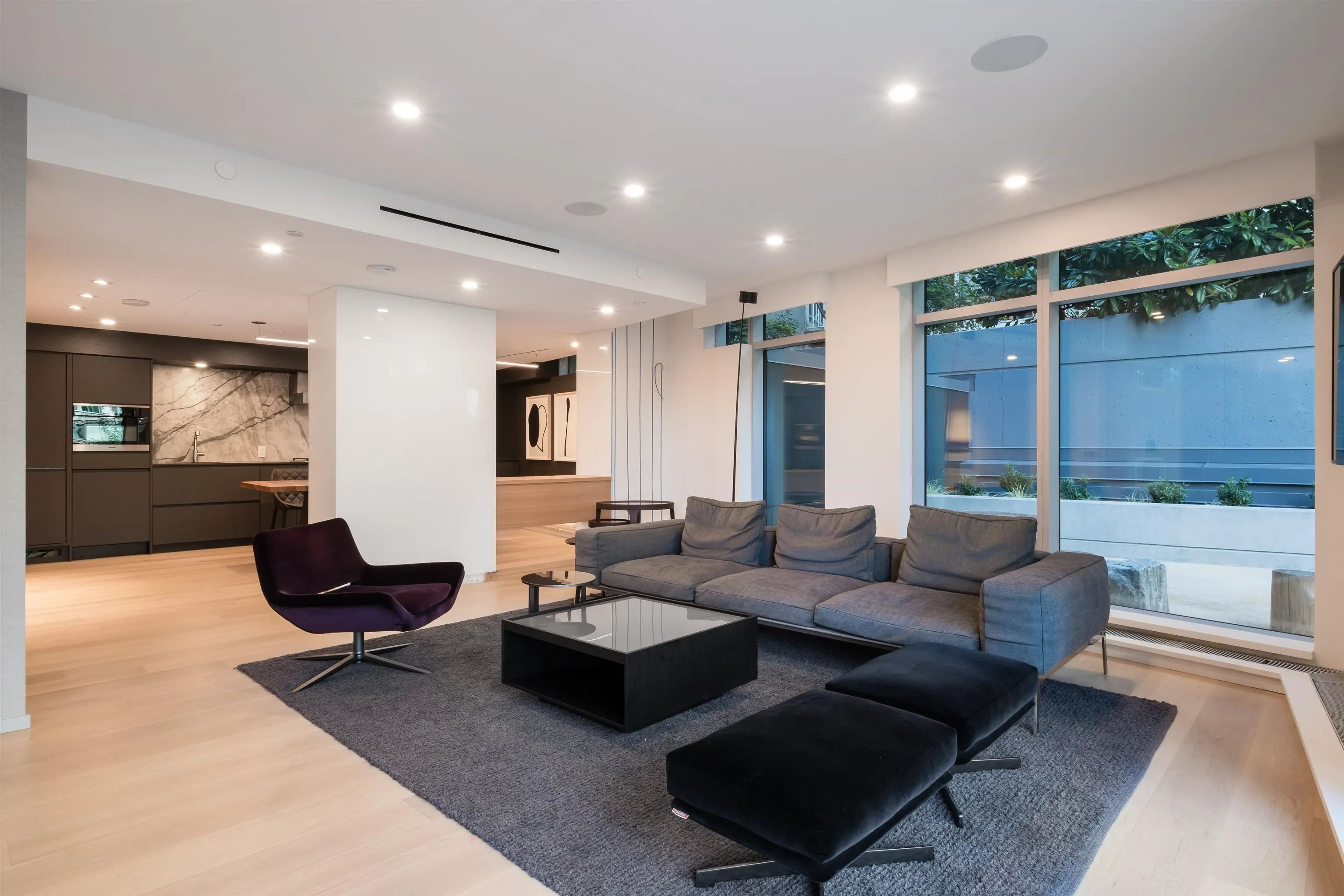 889 Pacific Street #1207