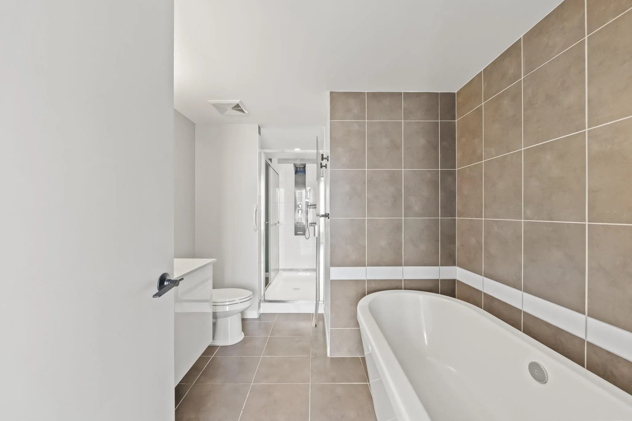 689 Abbott Street #2202