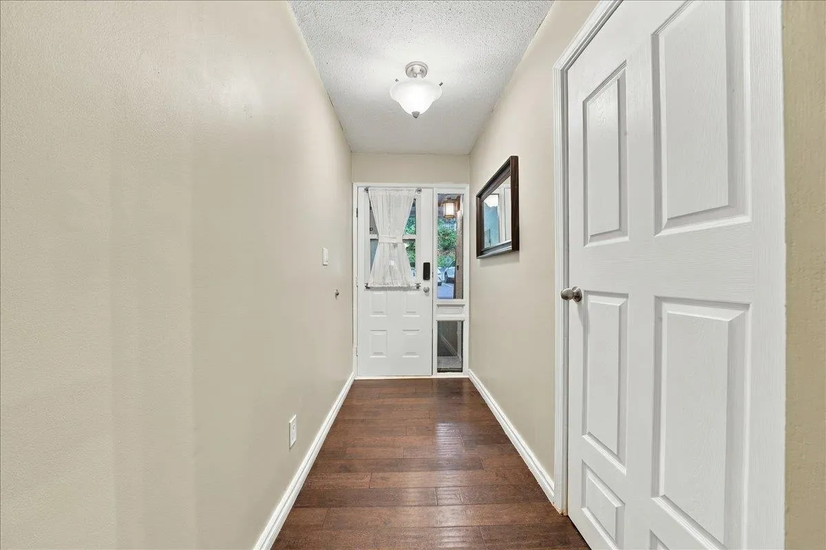 1240 Falcon Drive #5