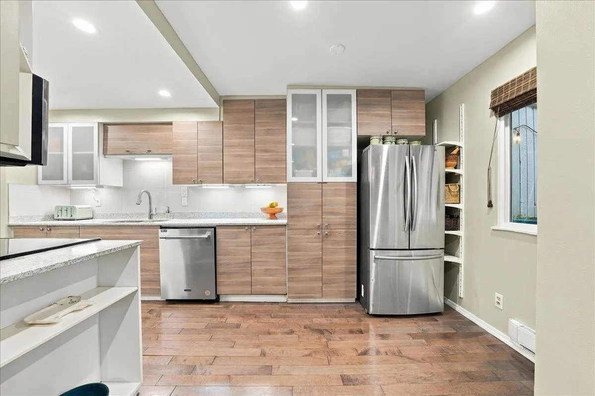 1240 Falcon Drive #5