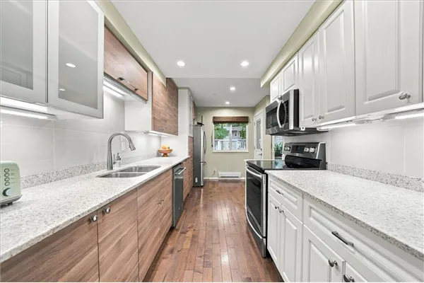 1240 Falcon Drive #5