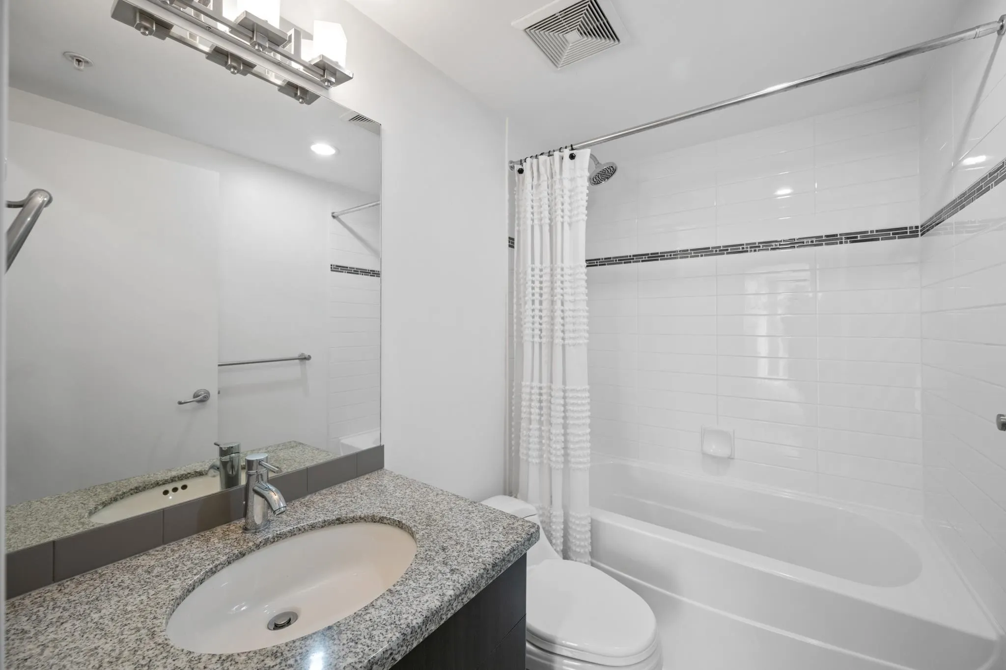 14 Begbie Street #1809