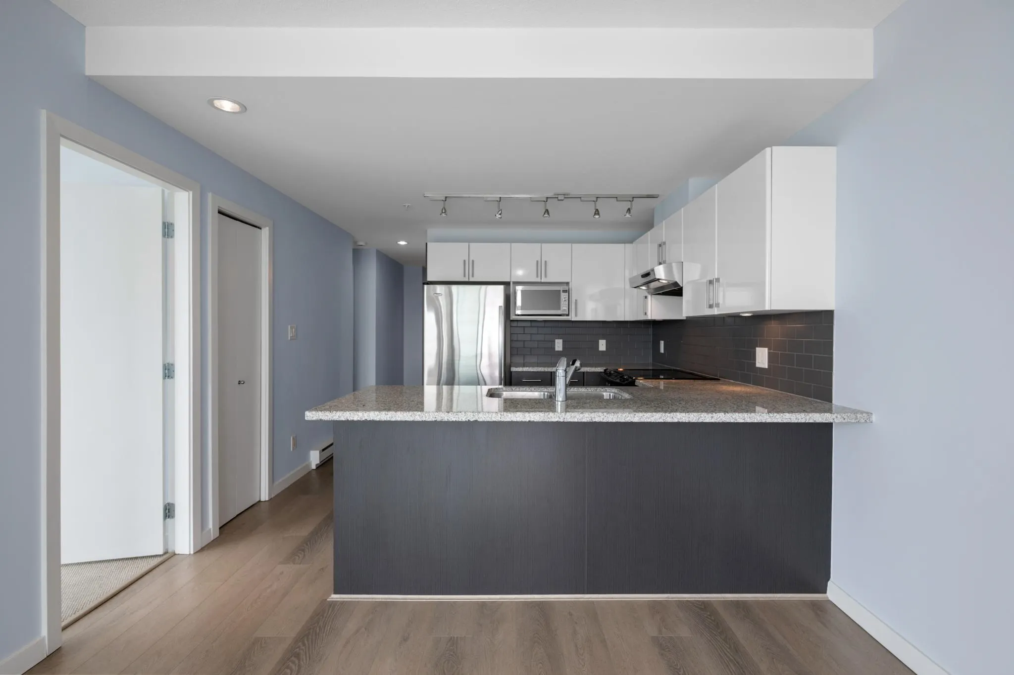 14 Begbie Street #1809