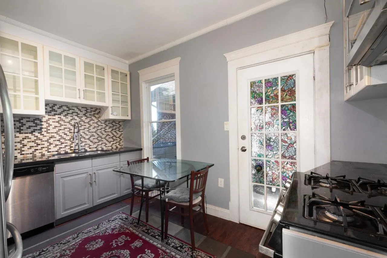 219 E 29th Street