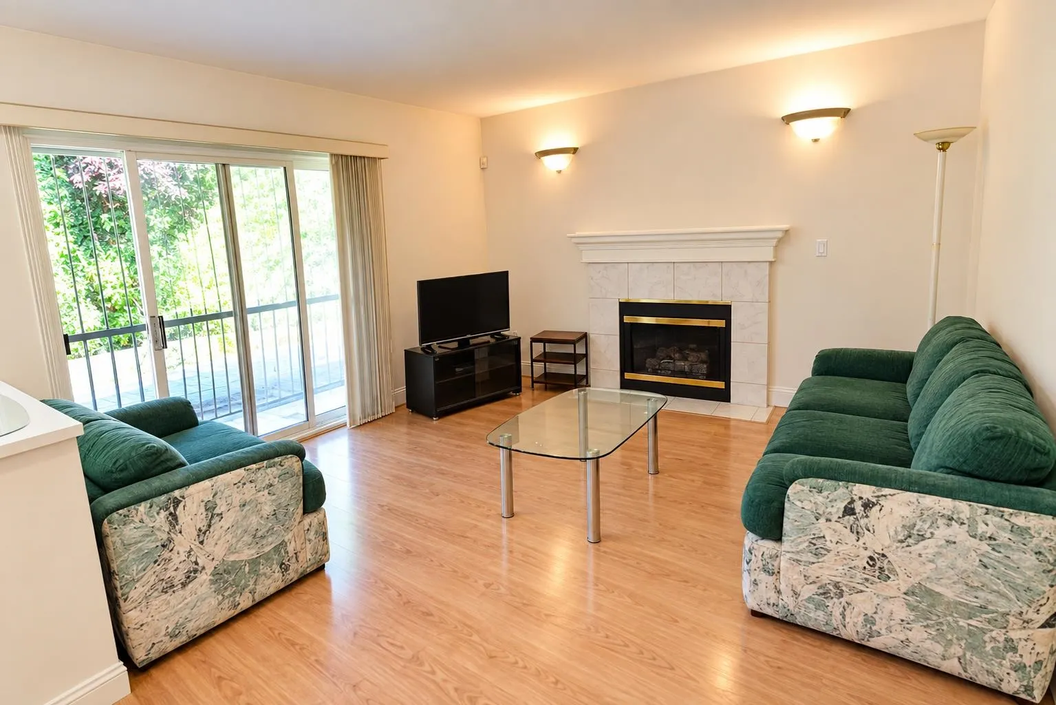 6245 Sheridan Road #81