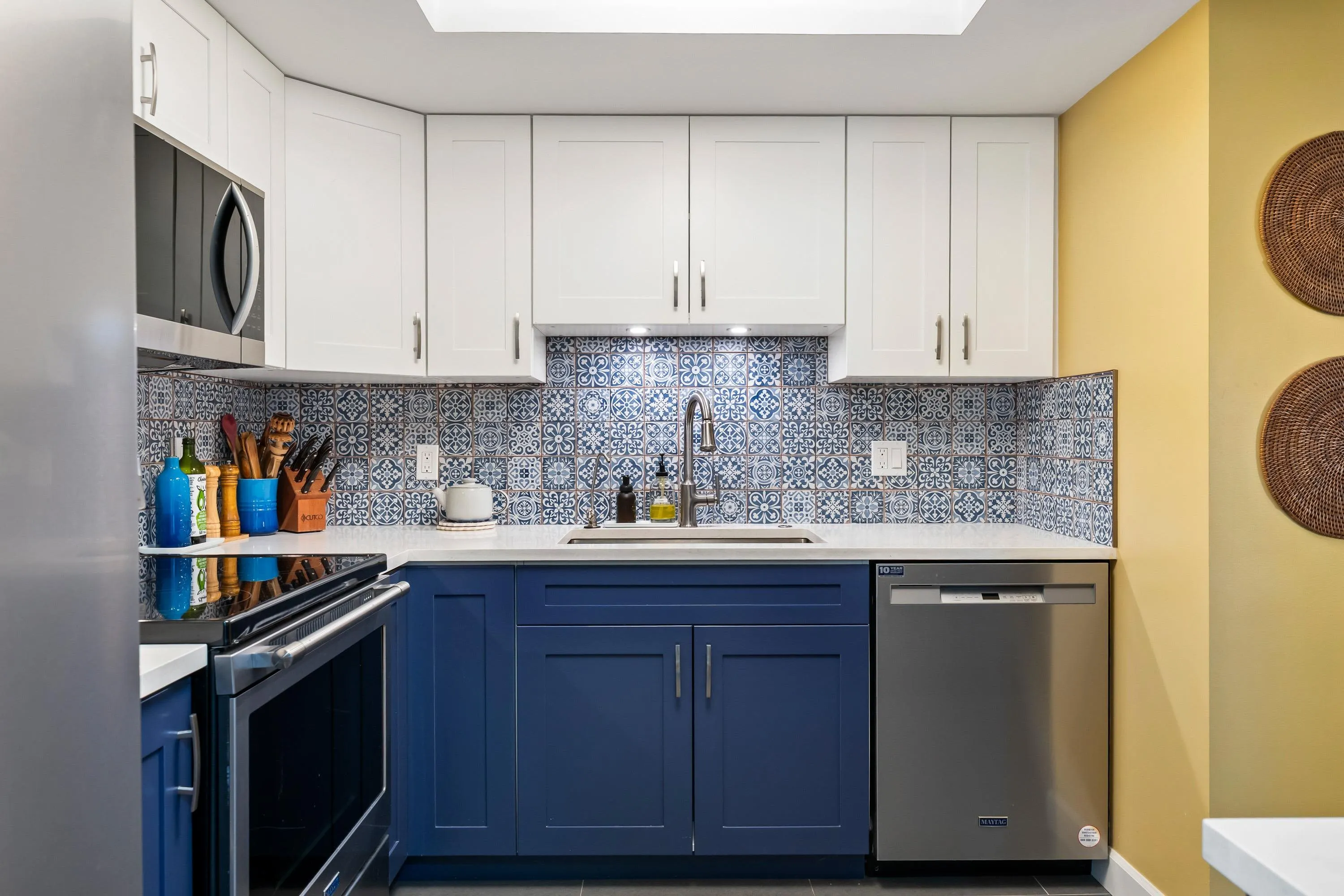 71 Jamieson Court #506