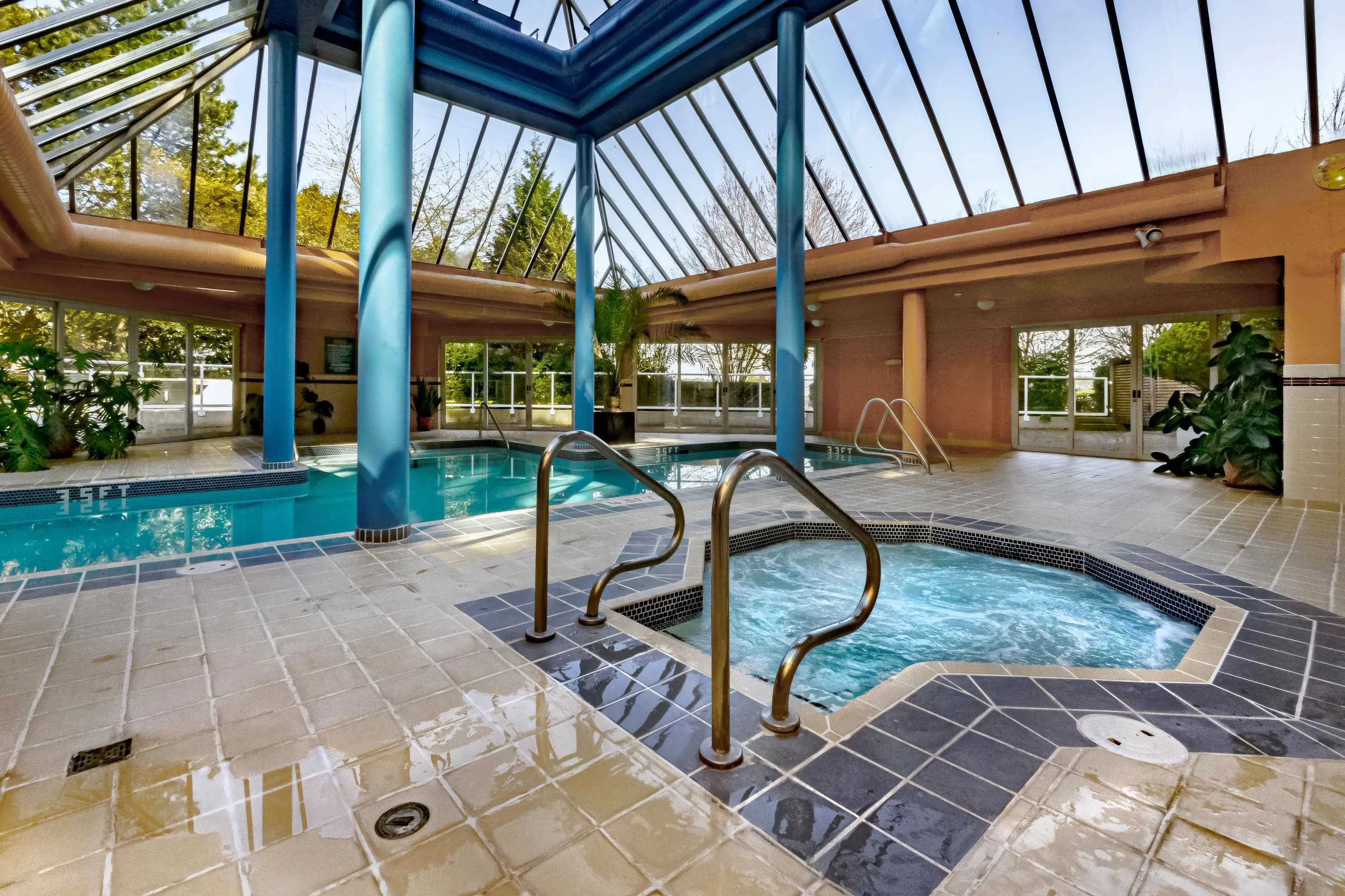 71 Jamieson Court #506