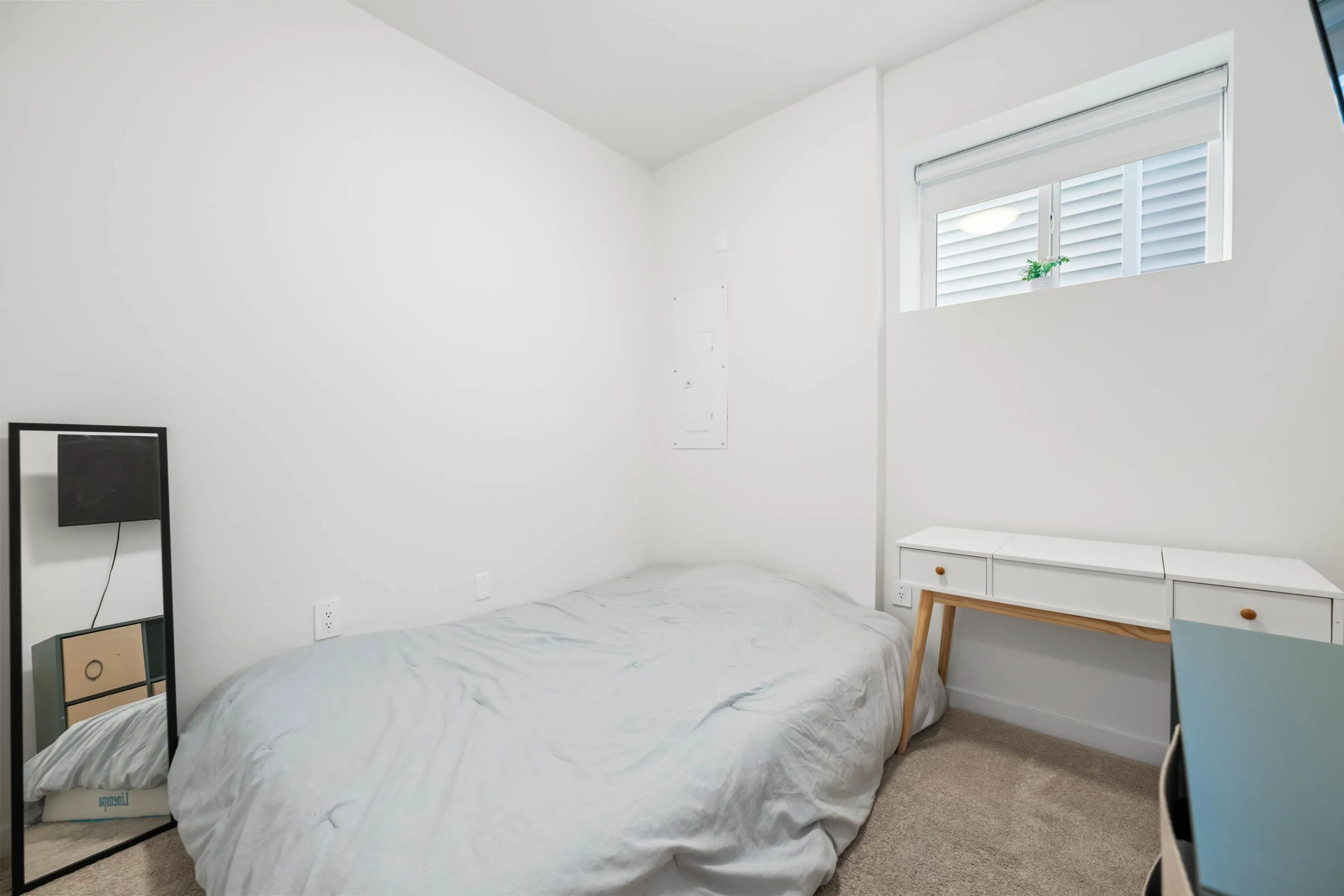 25097 112 Avenue