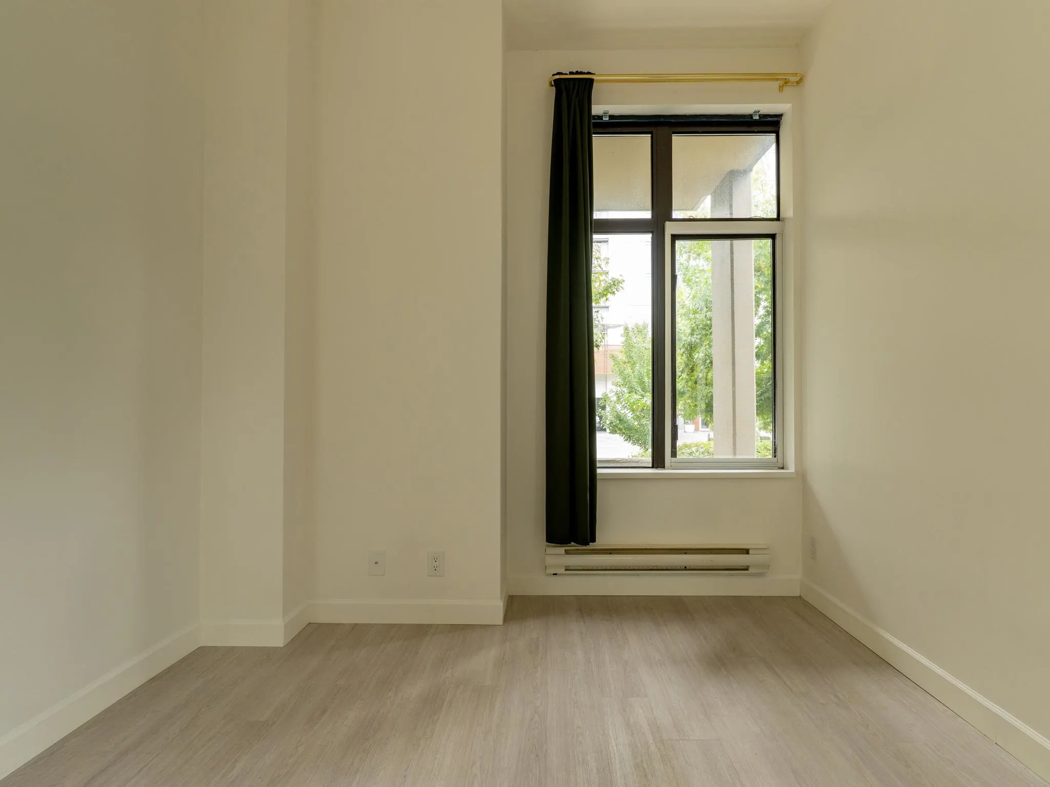 2355 Madison Avenue #TH10