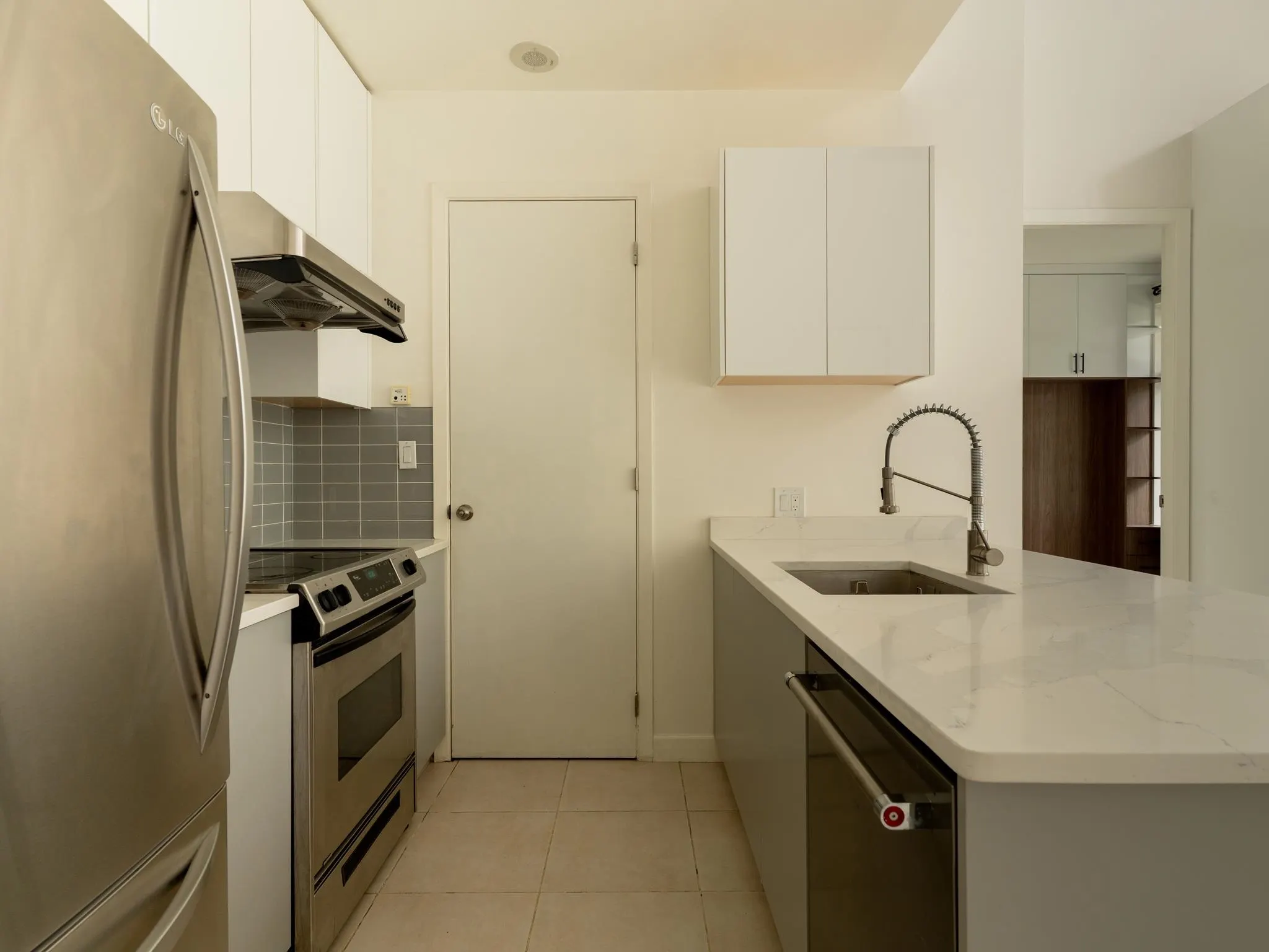 2355 Madison Avenue #TH10