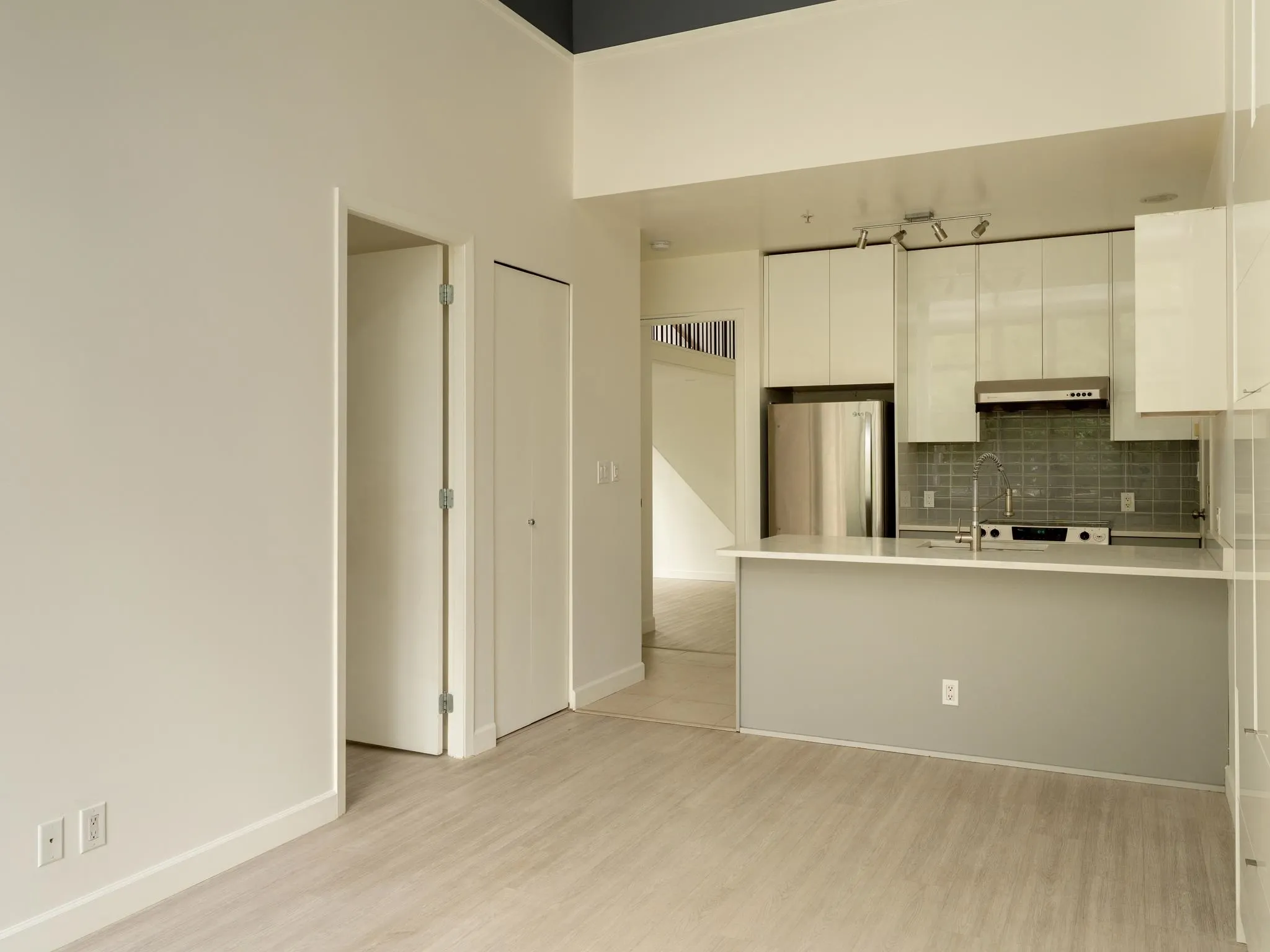 2355 Madison Avenue #TH10