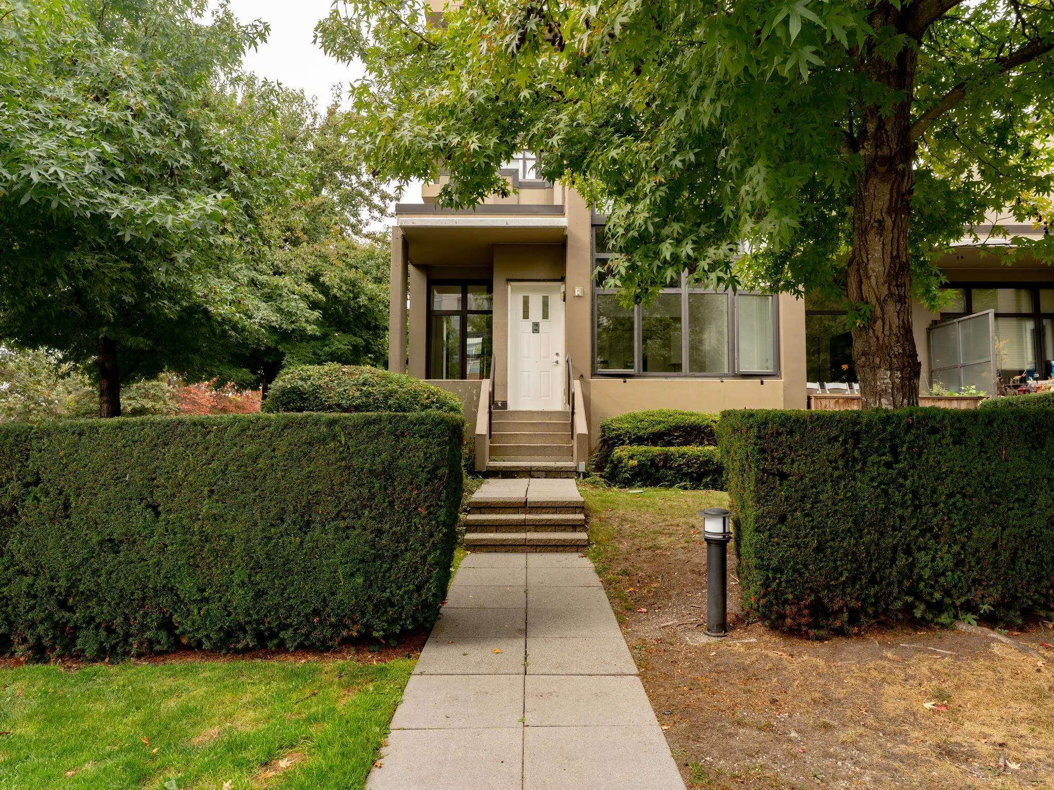 2355 Madison Avenue #TH10