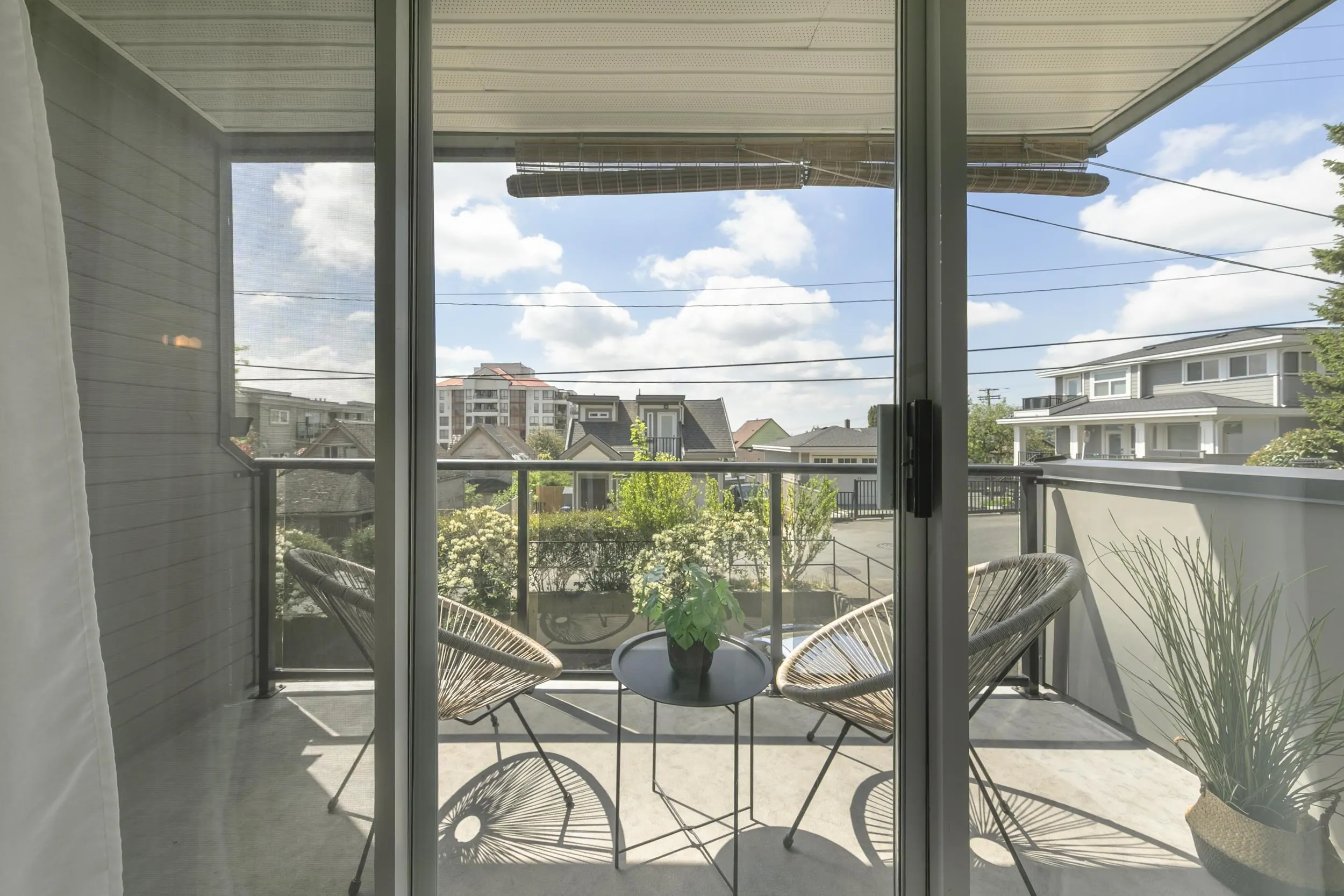 230 Mowat Street #108