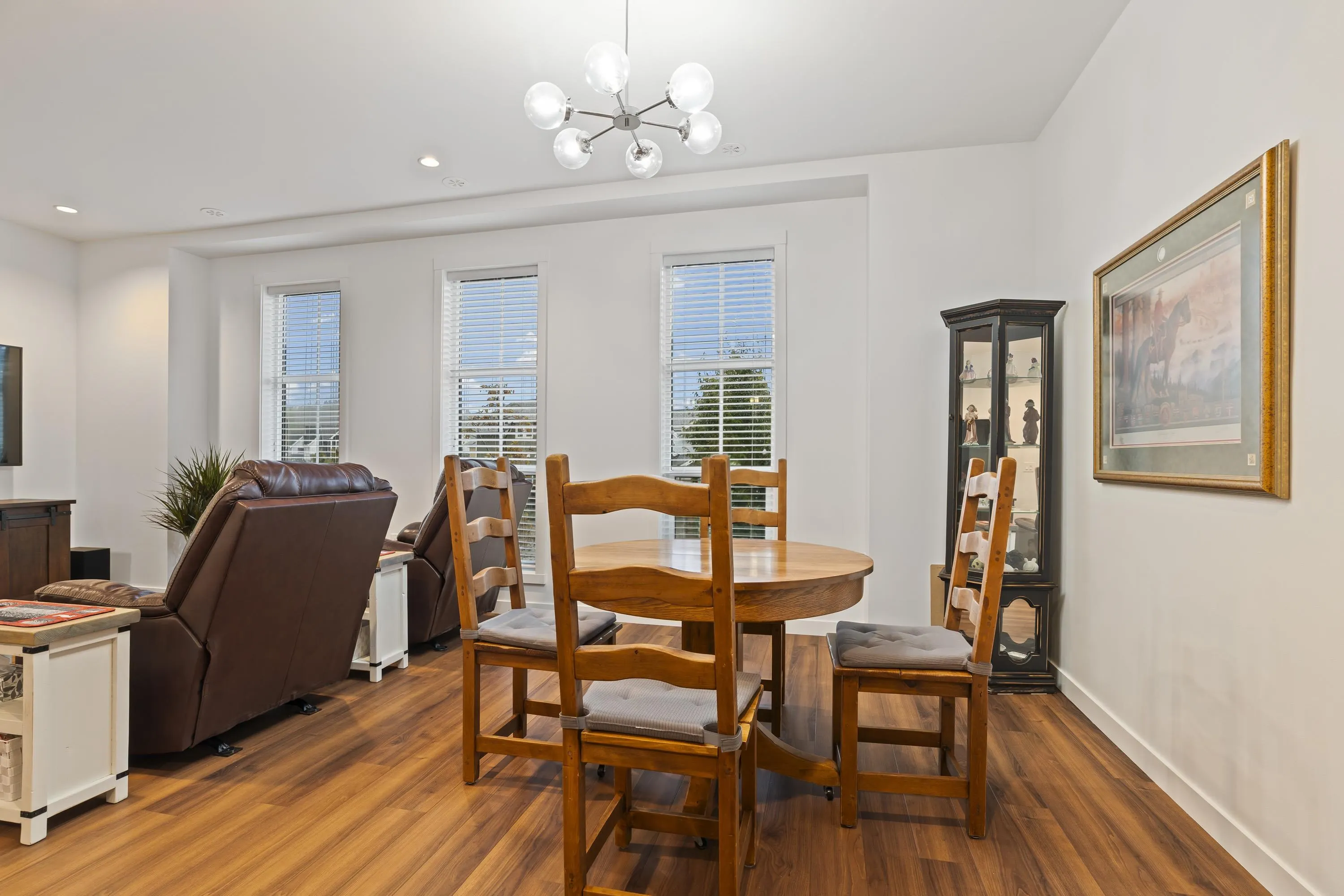 6429 Market Avenue #26