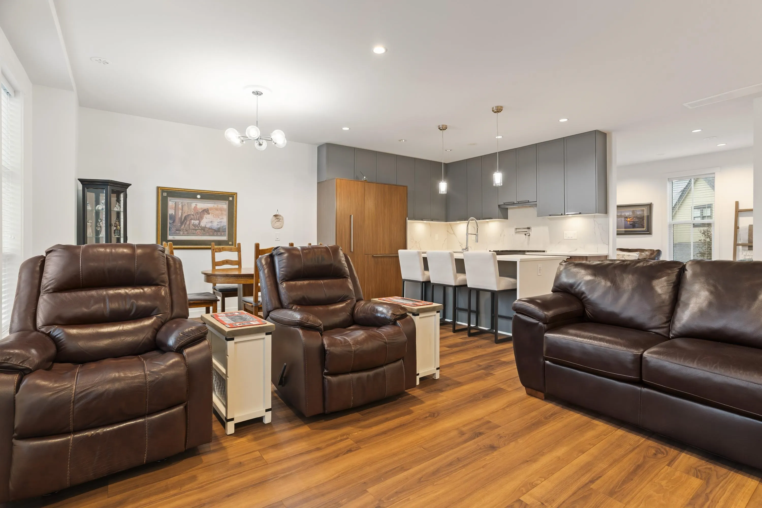 6429 Market Avenue #26