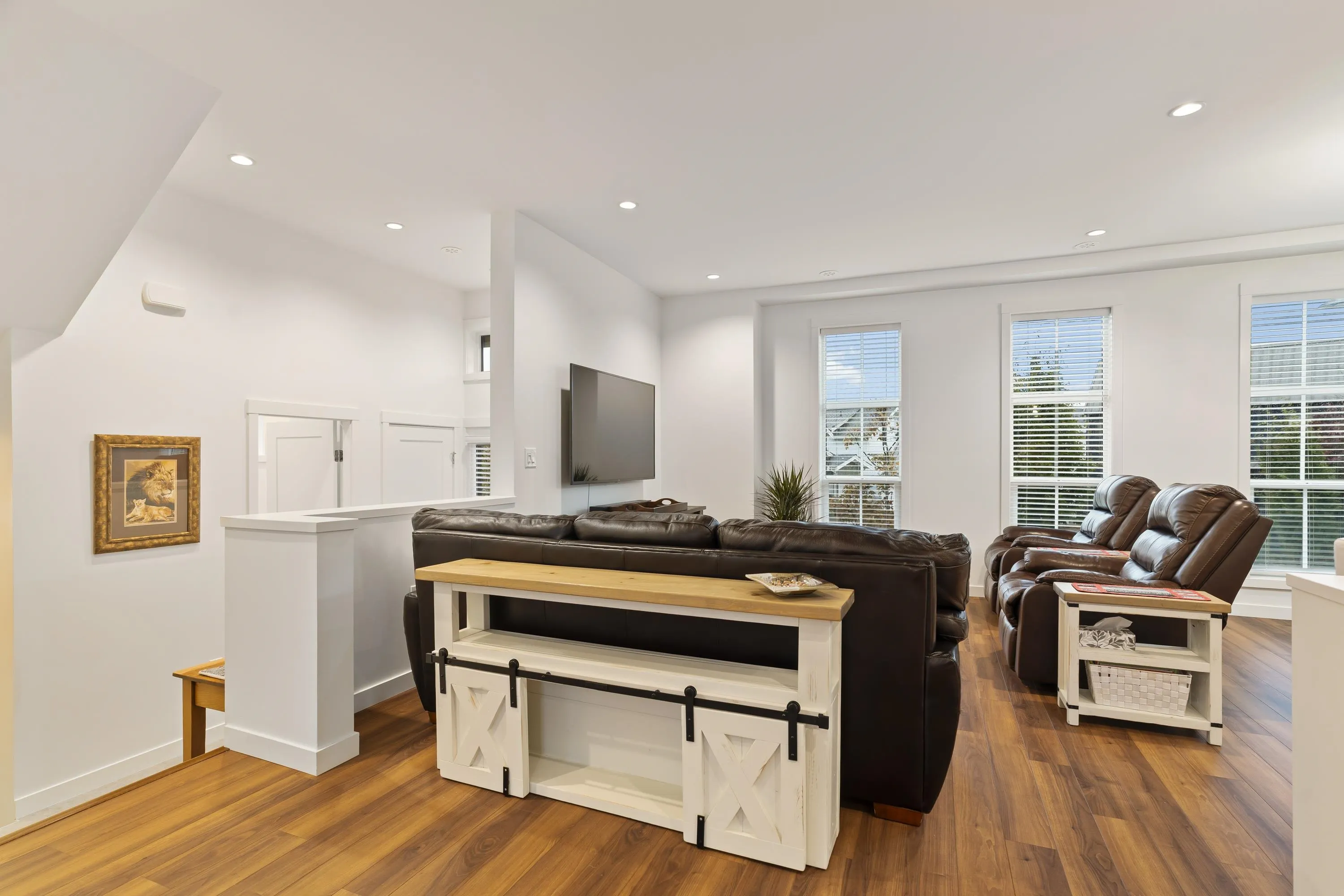 6429 Market Avenue #26