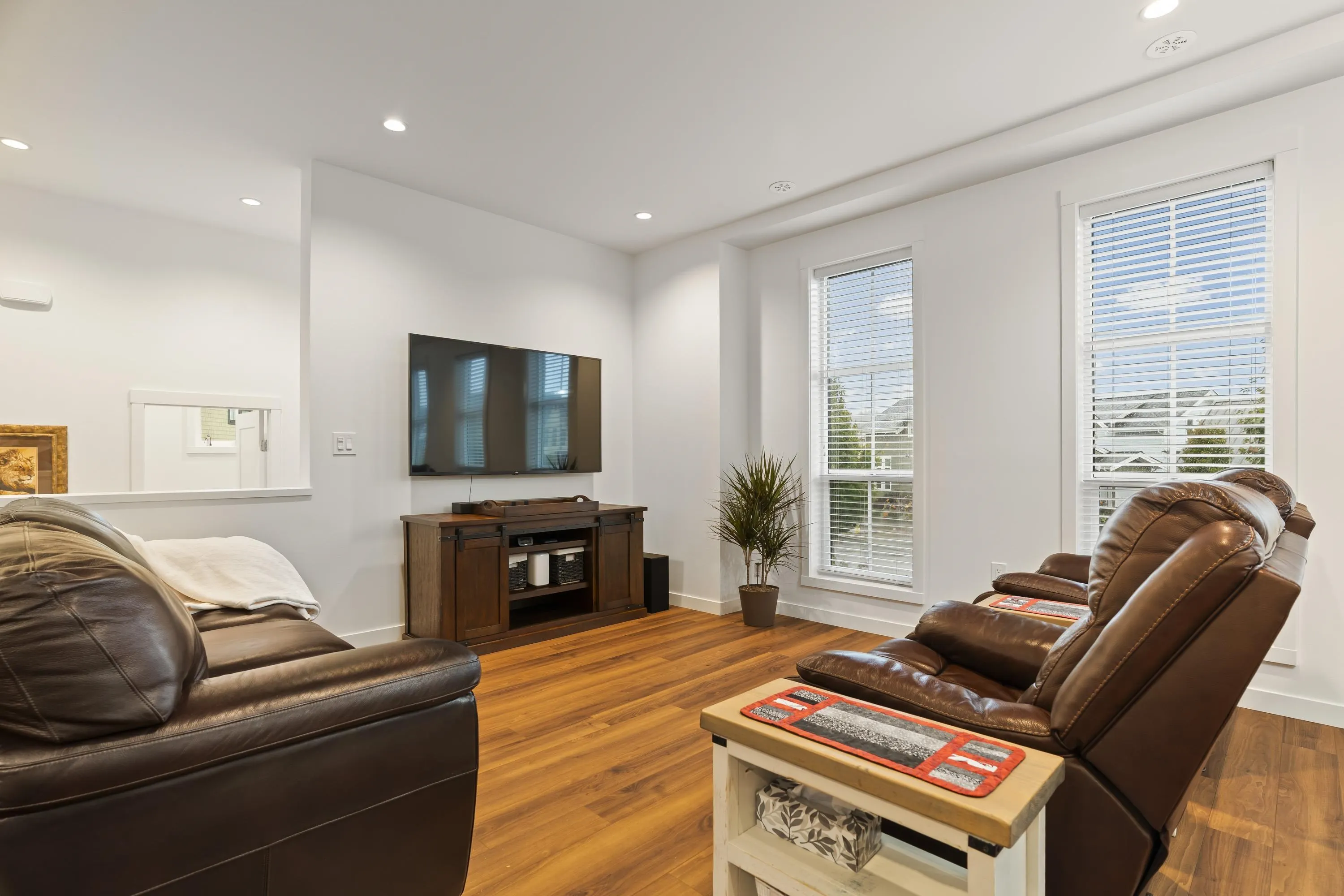 6429 Market Avenue #26