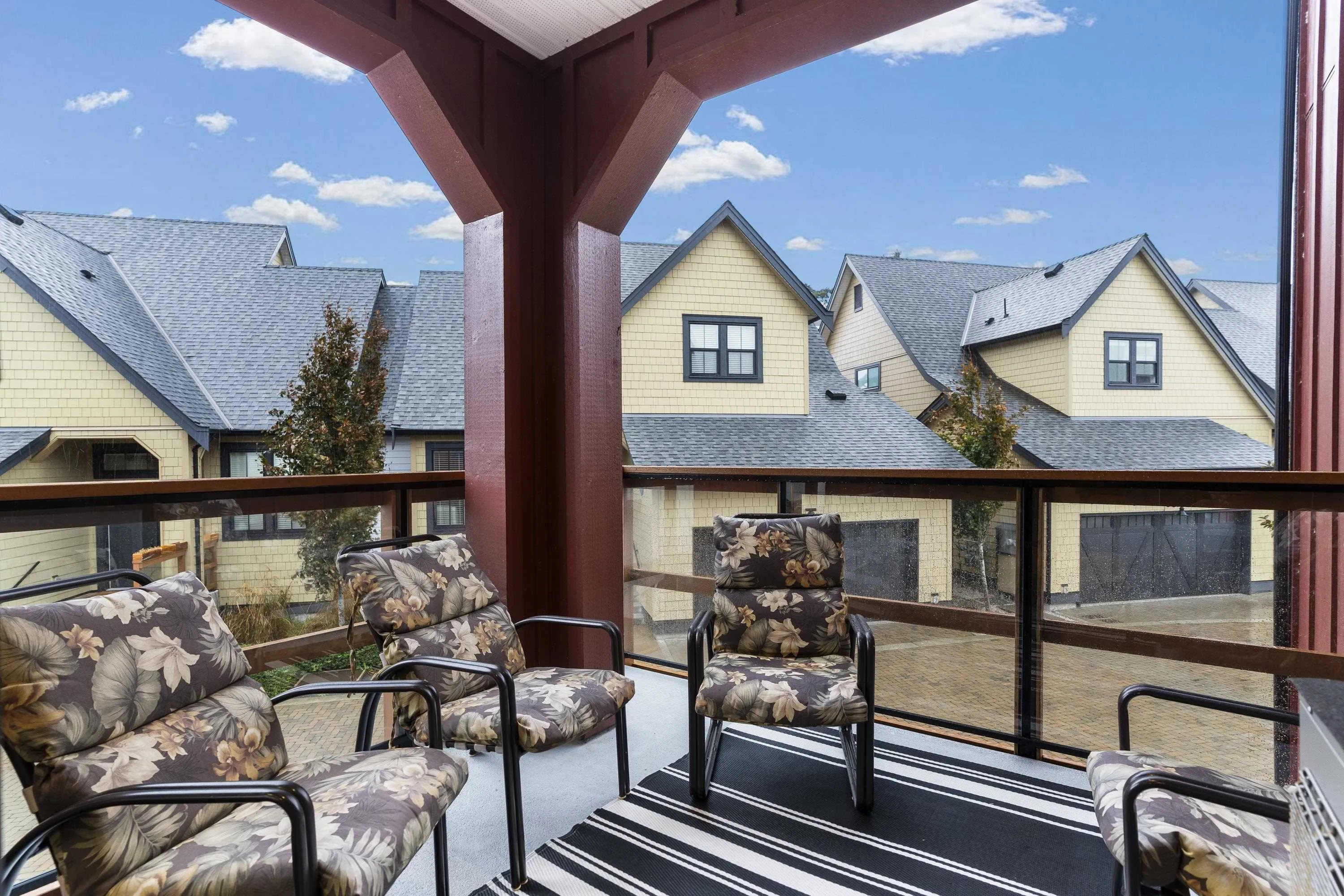 6429 Market Avenue #26