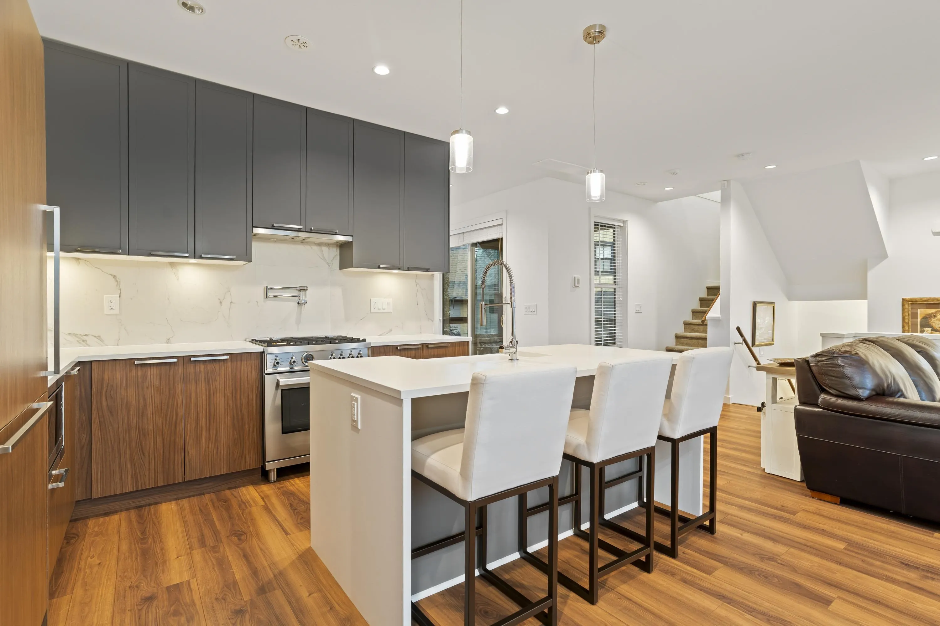6429 Market Avenue #26
