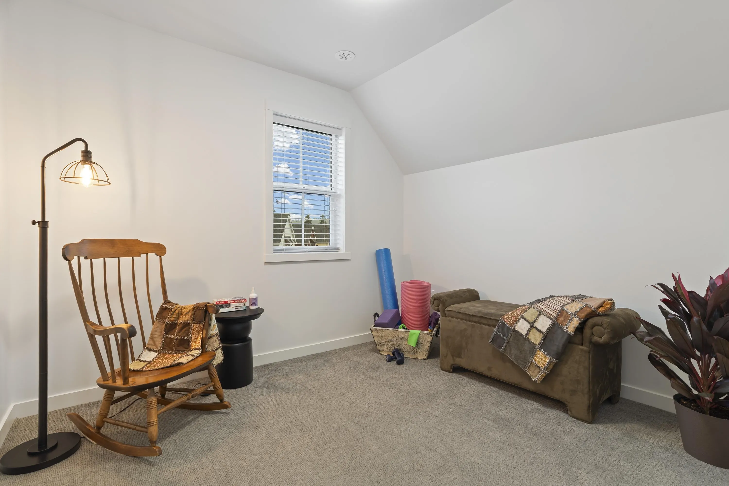 6429 Market Avenue #26