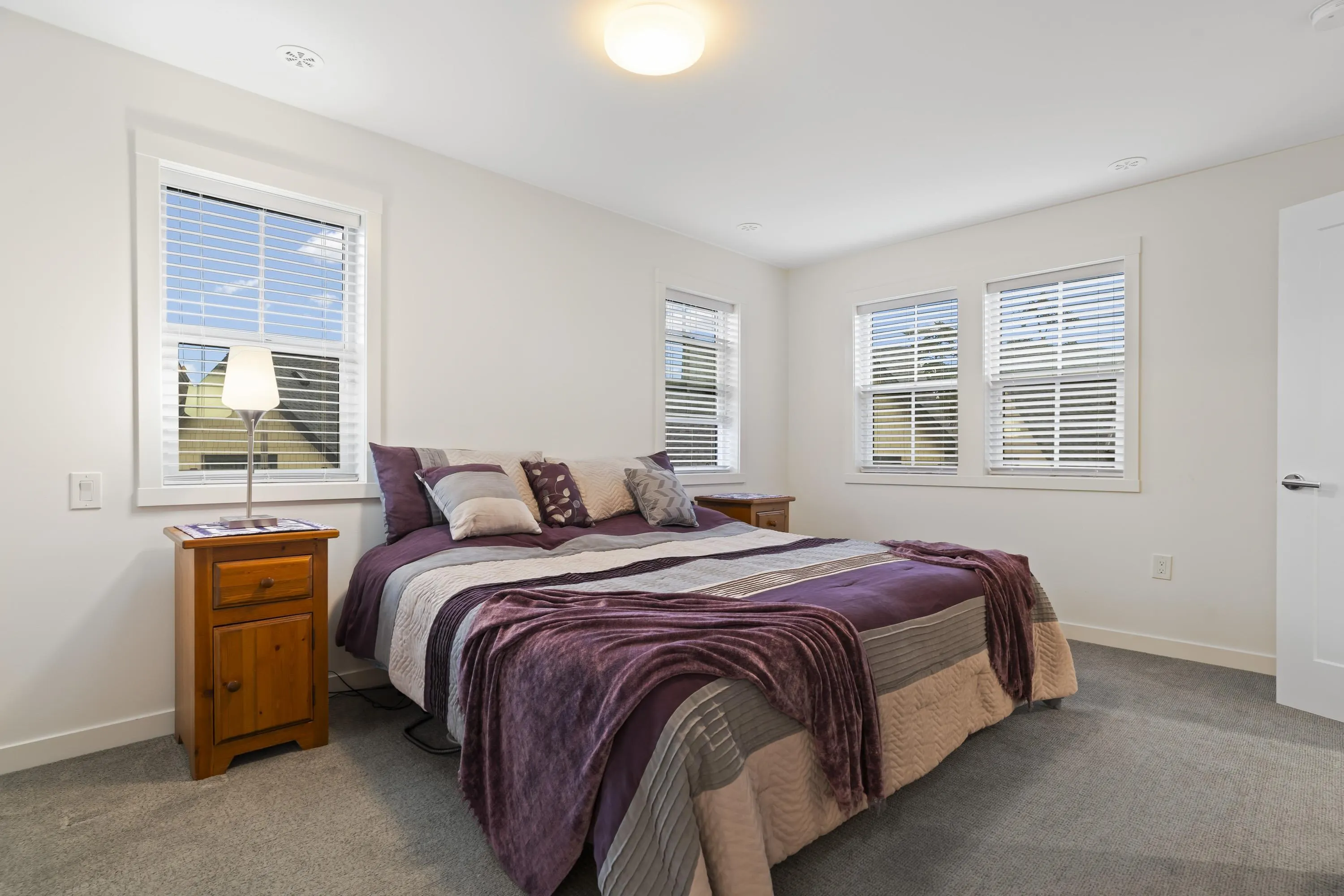 6429 Market Avenue #26