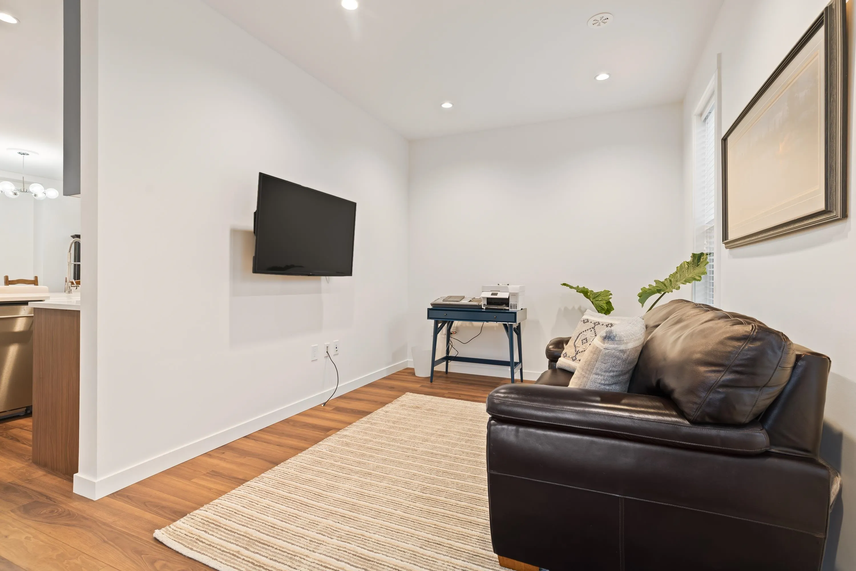 6429 Market Avenue #26