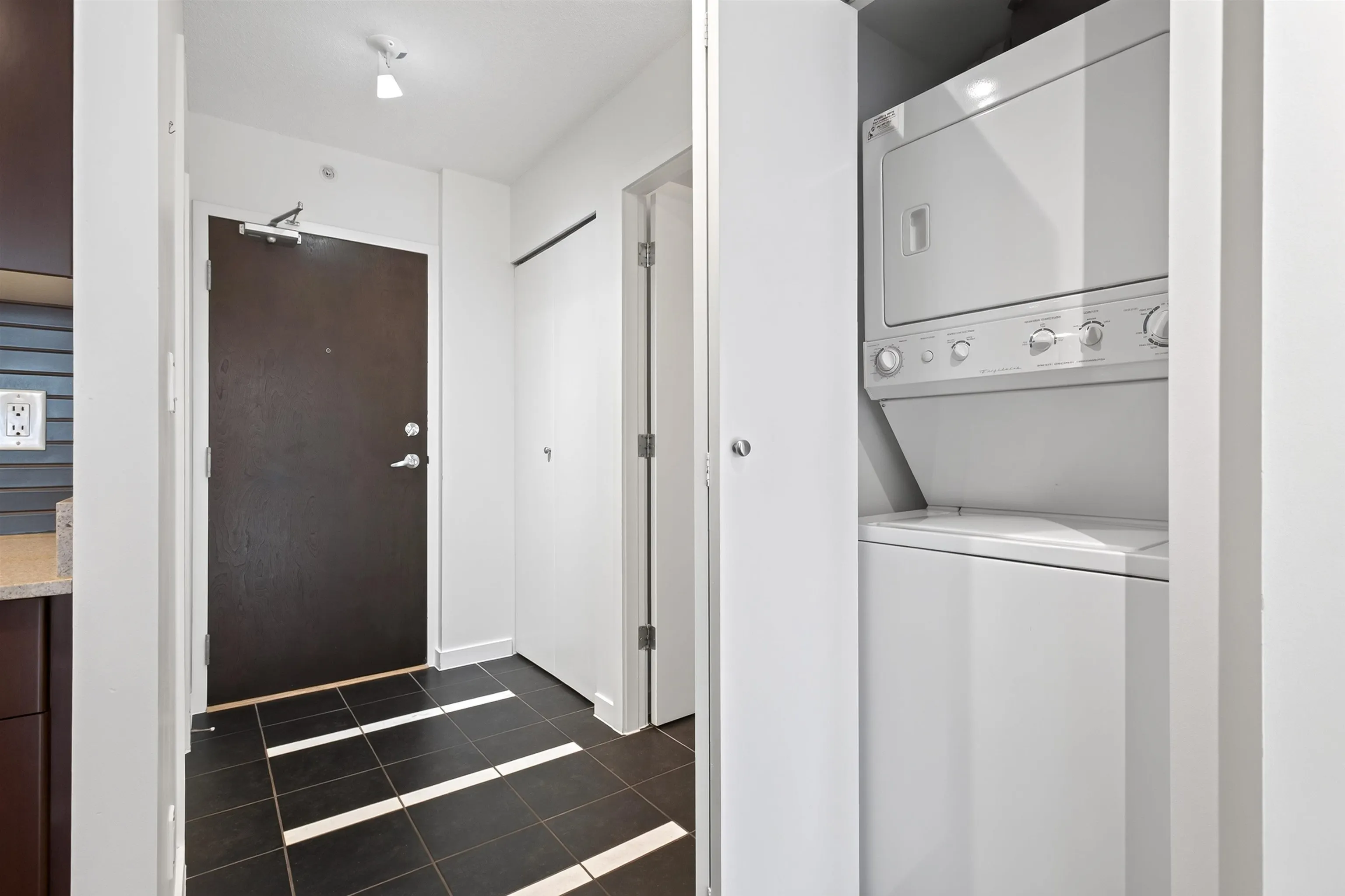 933 Hornby Street #304