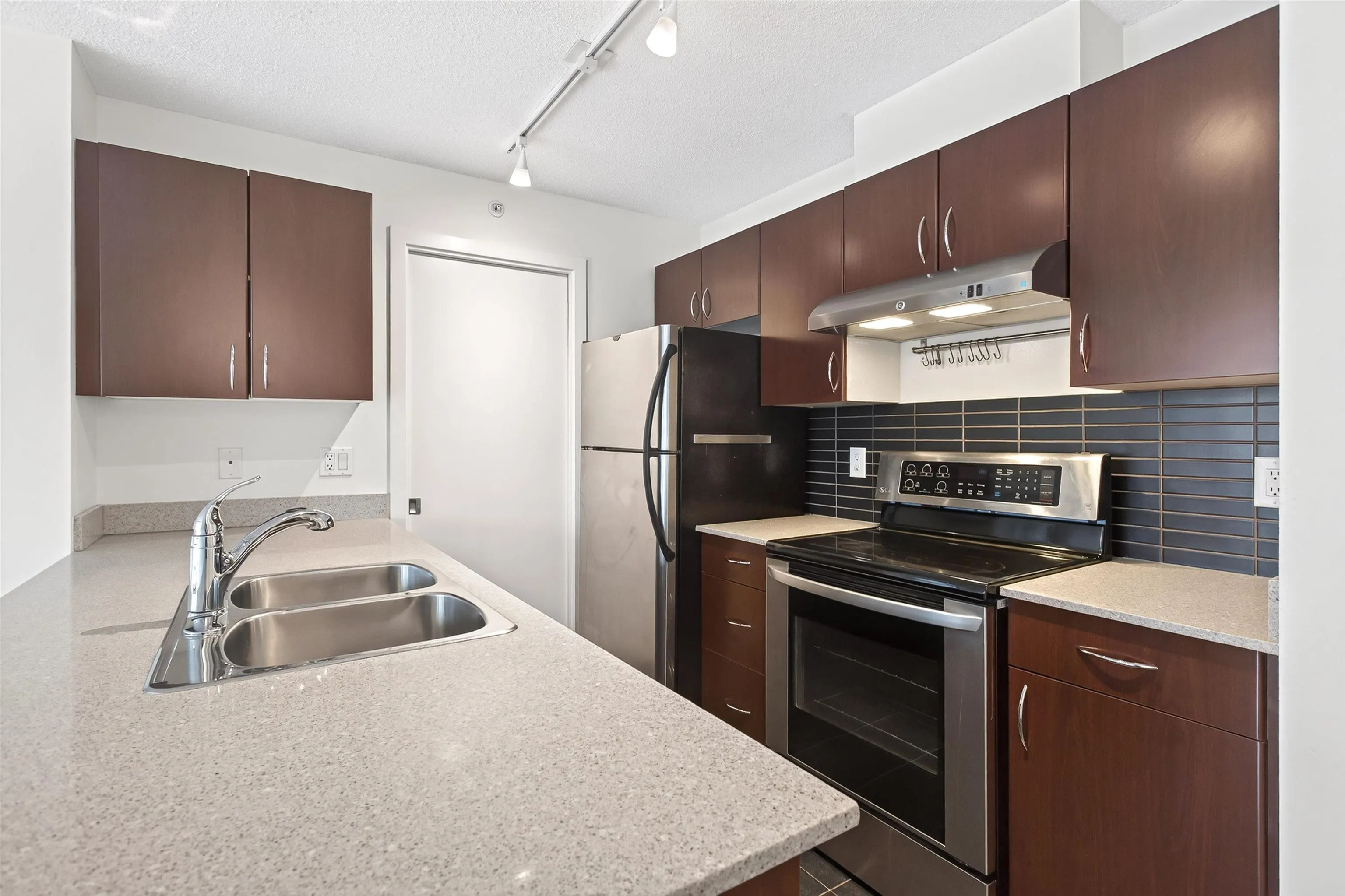 933 Hornby Street #304