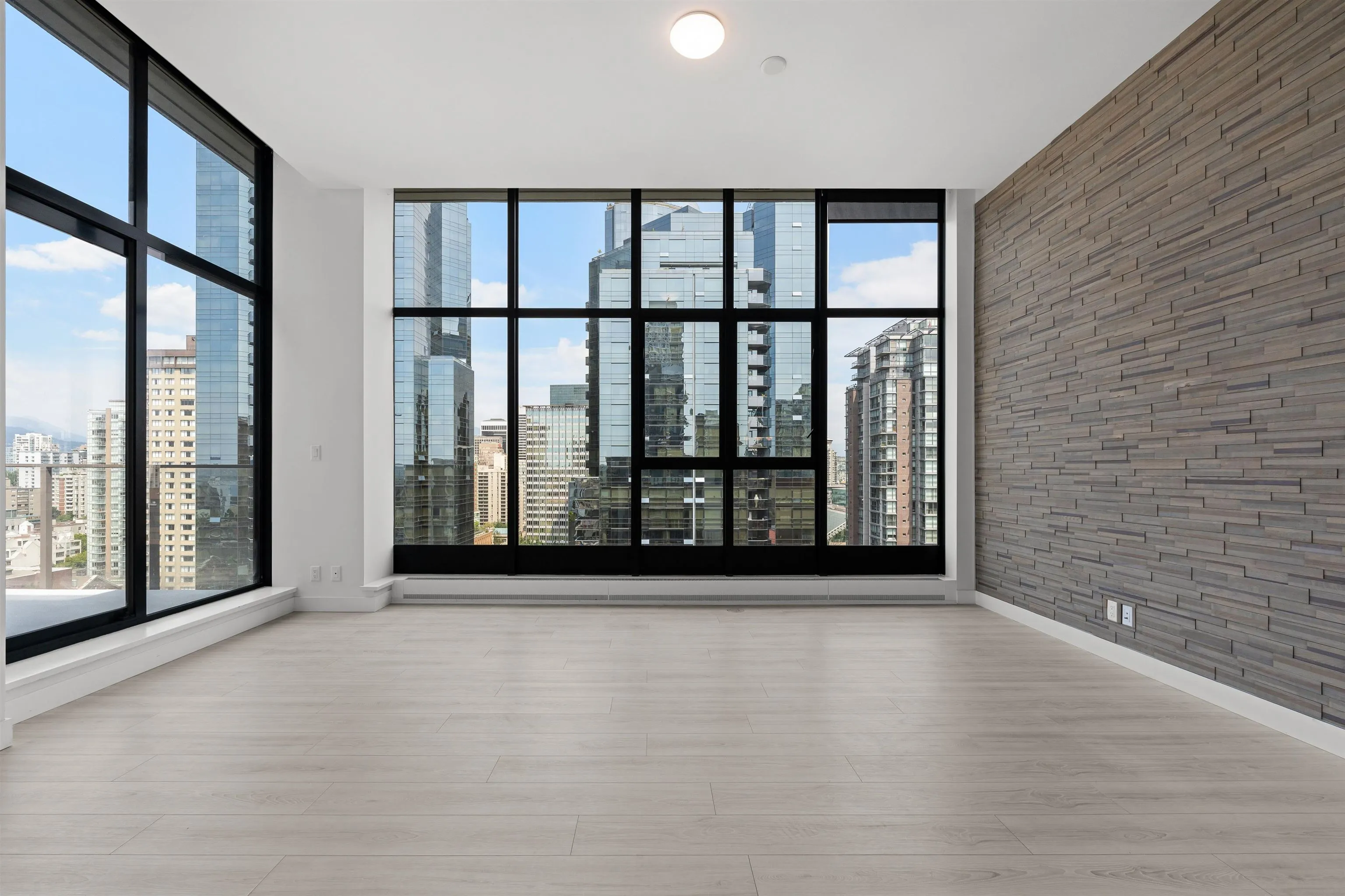 1133 Hornby Street #2105