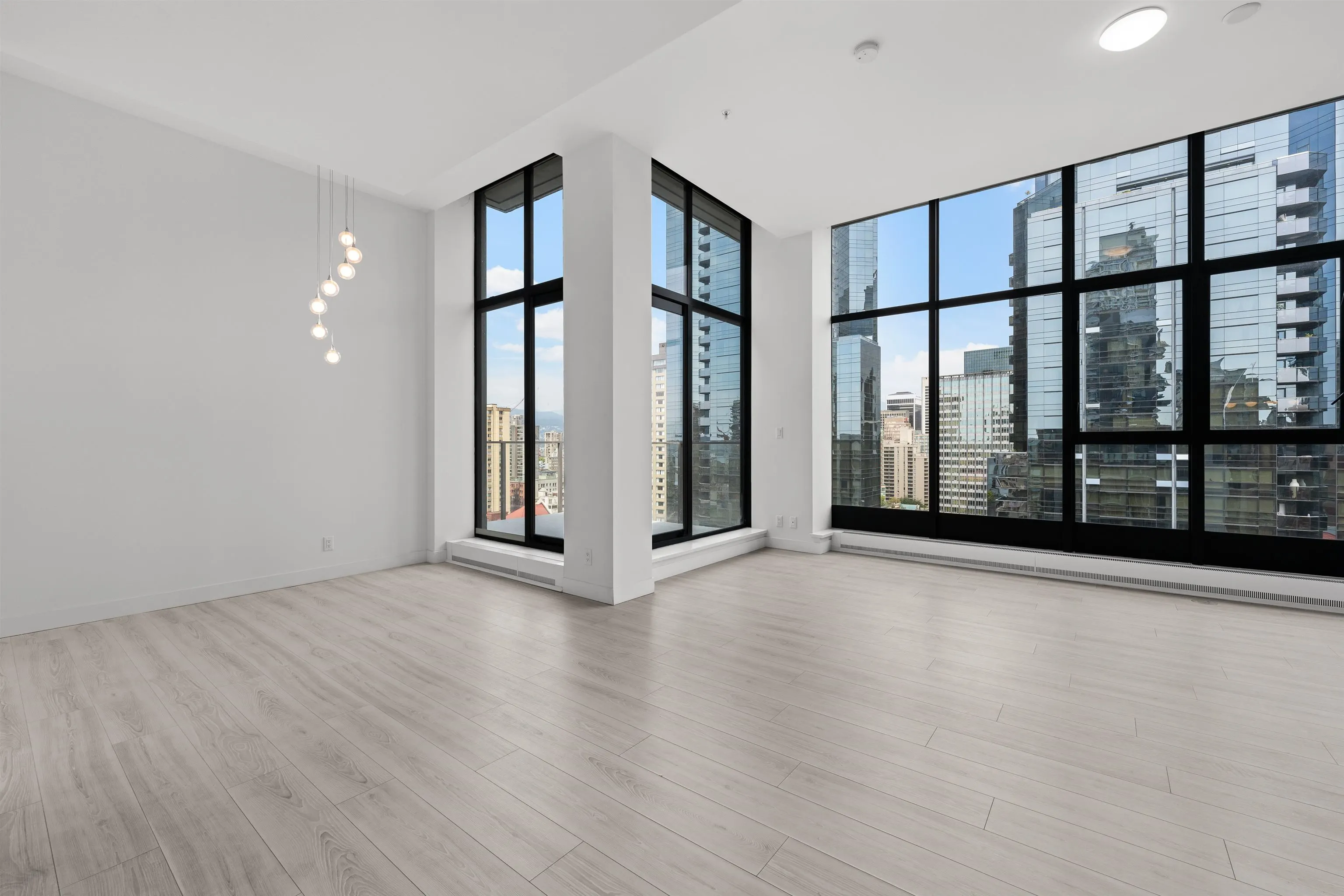 1133 Hornby Street #2105