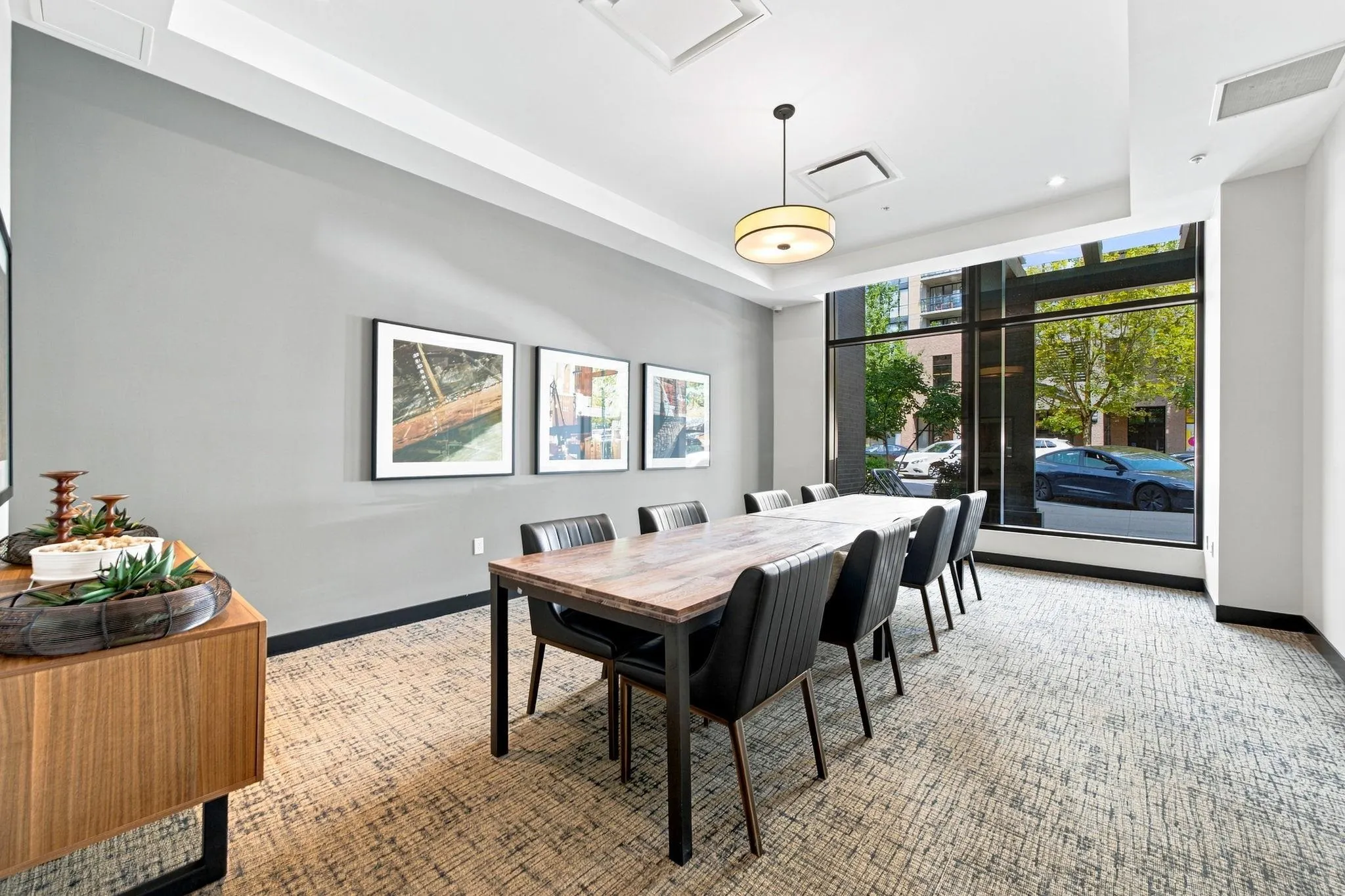 123 W 1st Street #606