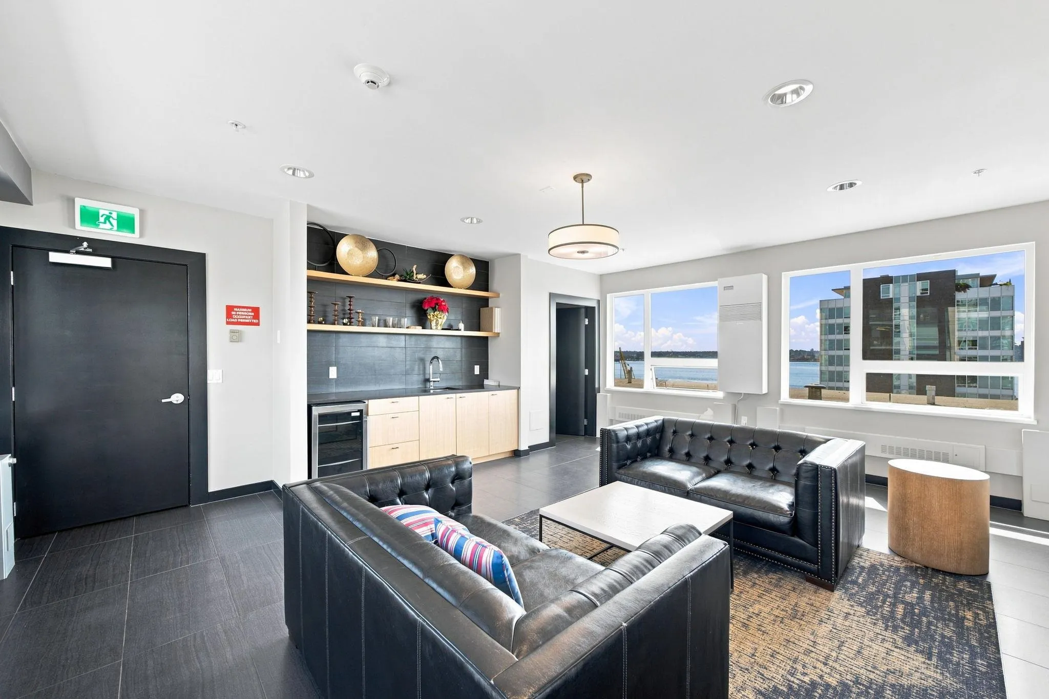 123 W 1st Street #606