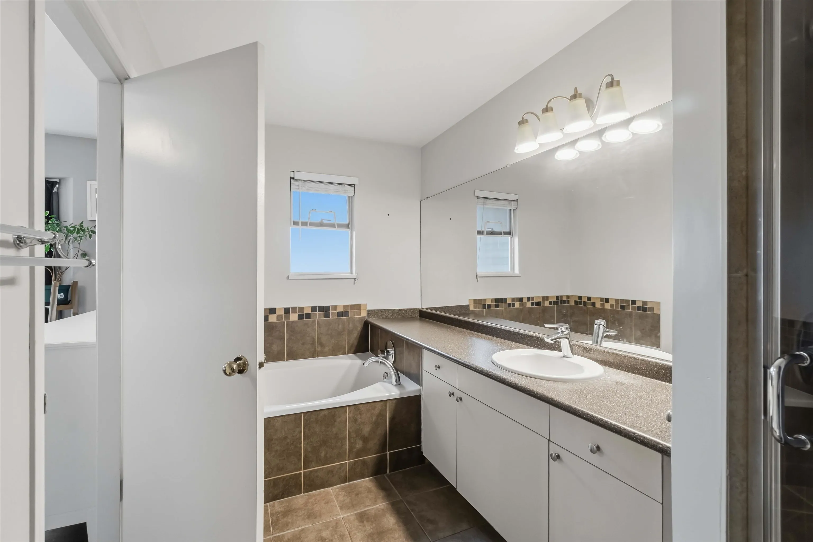 1140 Castle Crescent #146