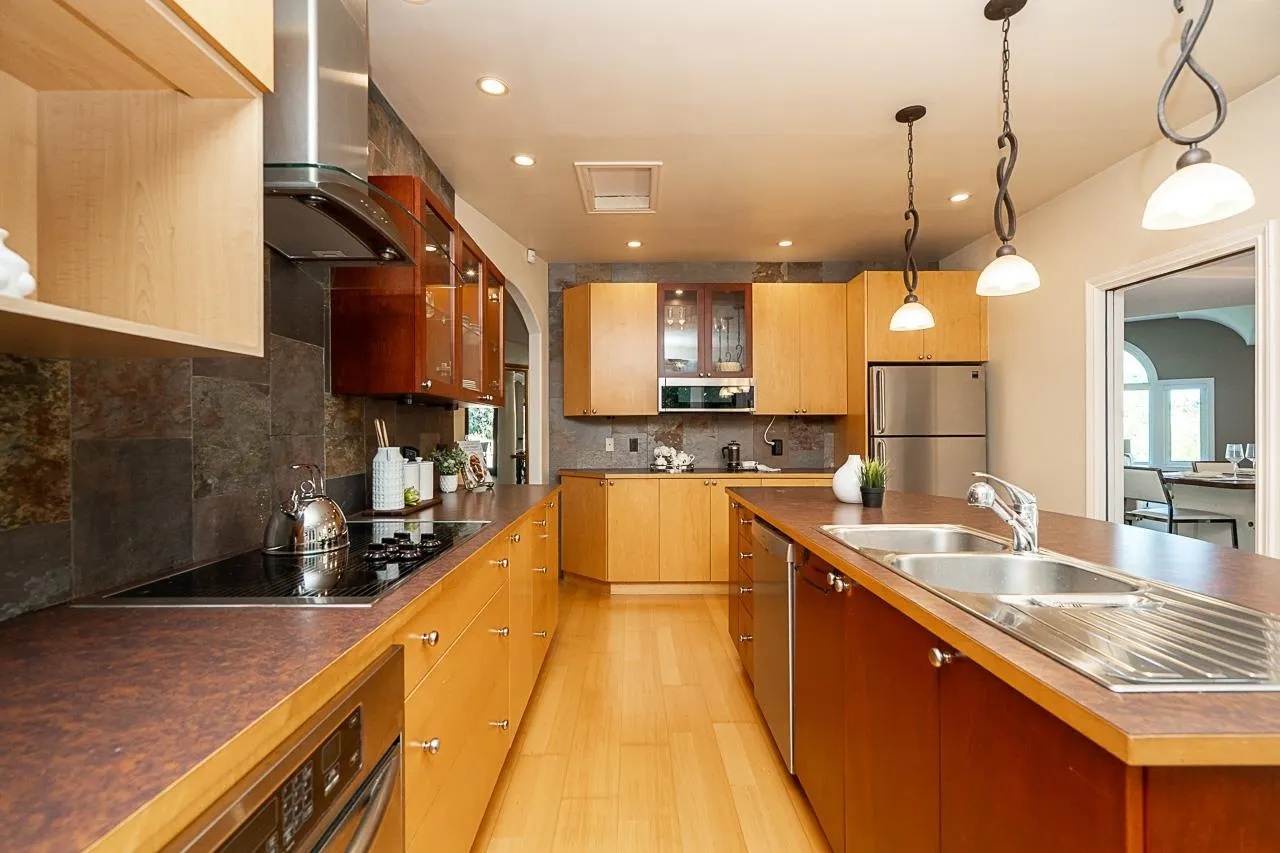 6469 Marine Drive