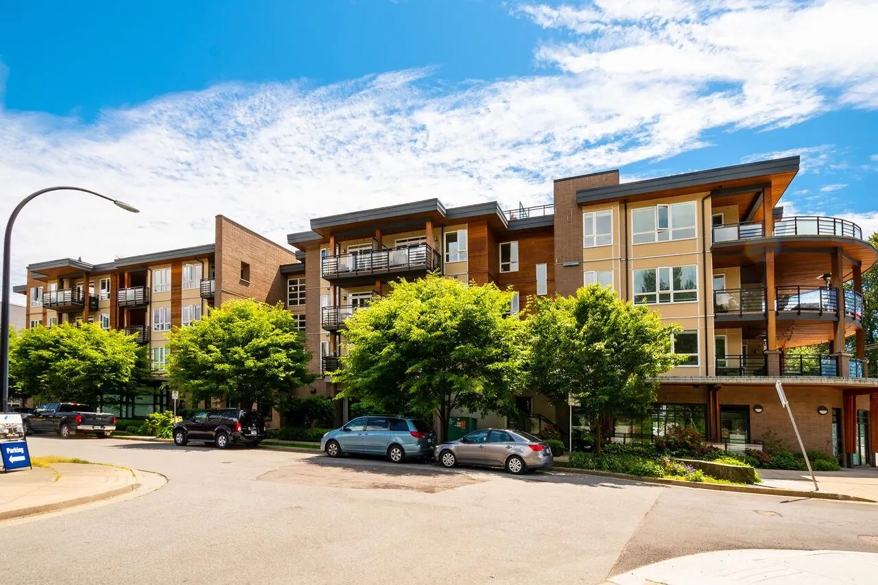 733 W 14th Street #417