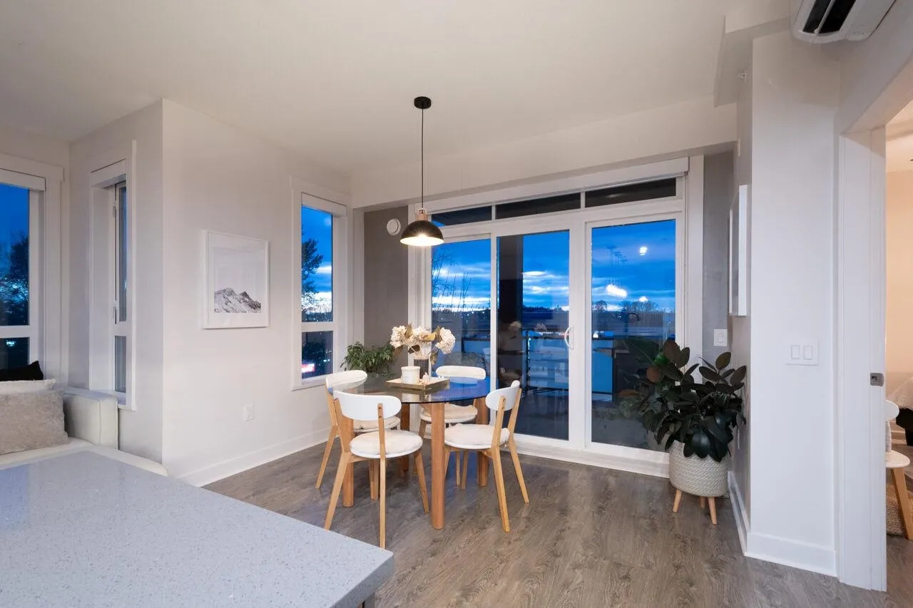733 W 14th Street #417